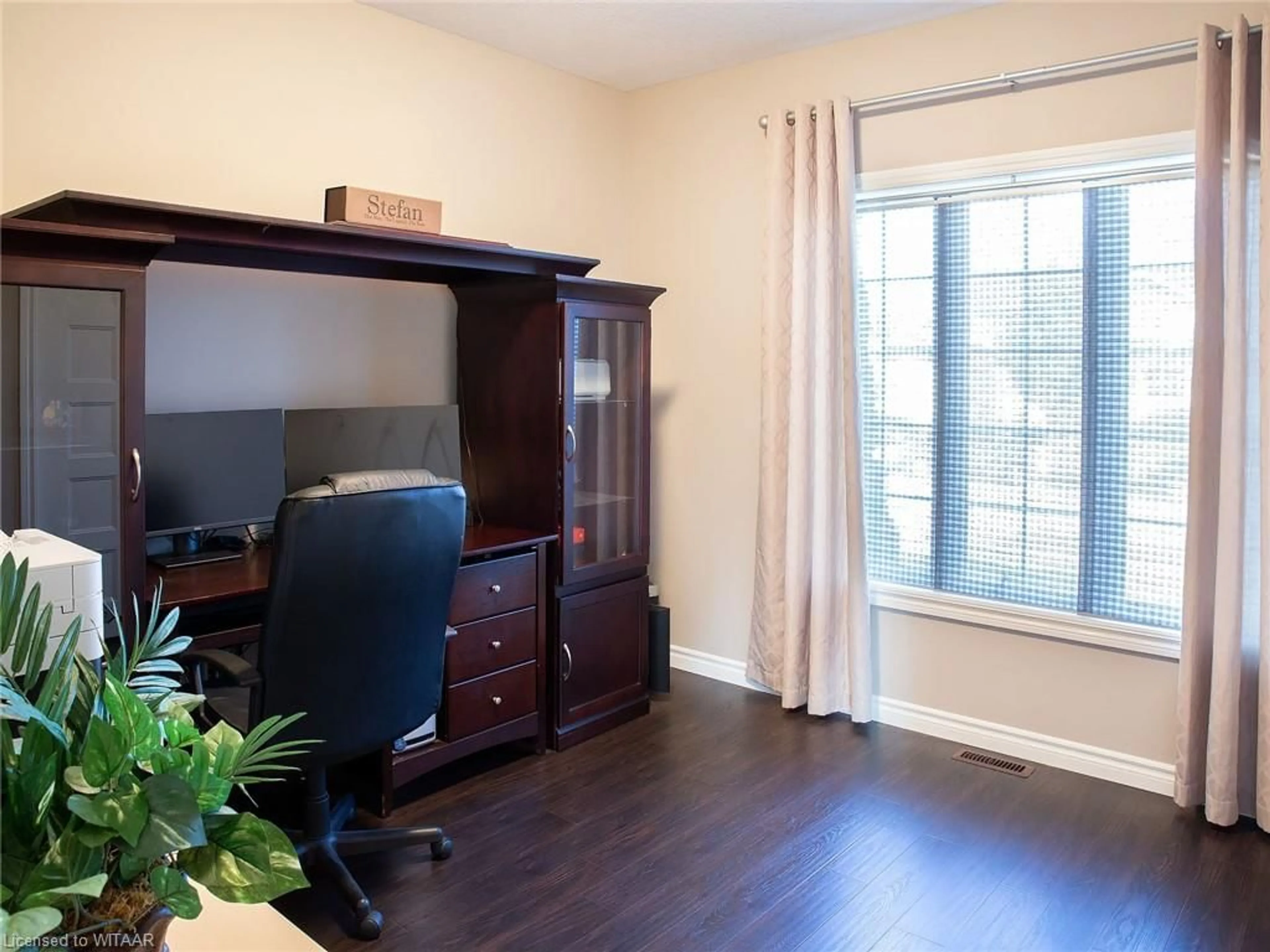 A pic of a room, wood floors for 70 Fuller Dr, Ingersoll Ontario N5C 4H4