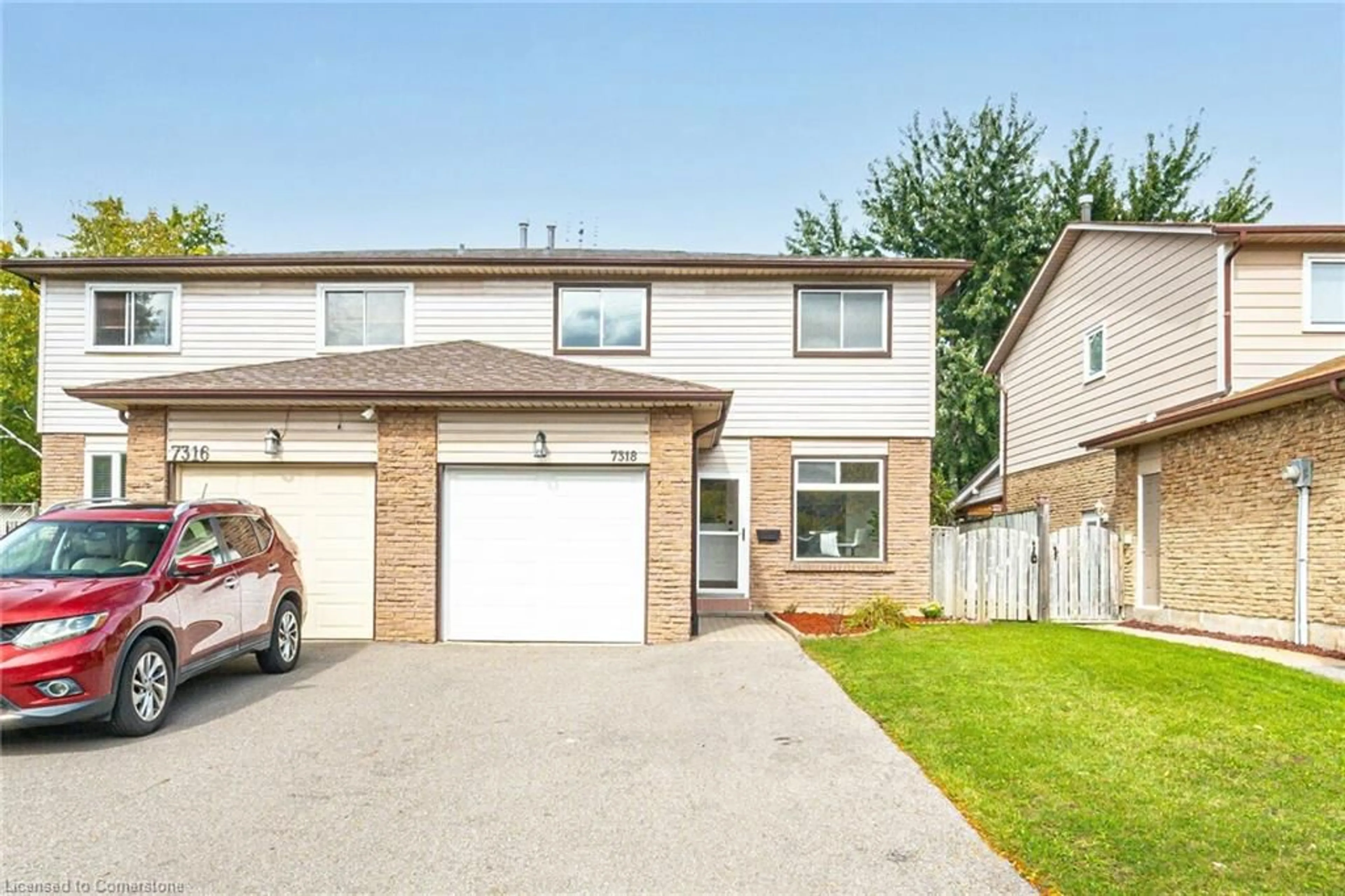 Frontside or backside of a home for 7318 Bendigo Cir, Mississauga Ontario L5N 1Z5