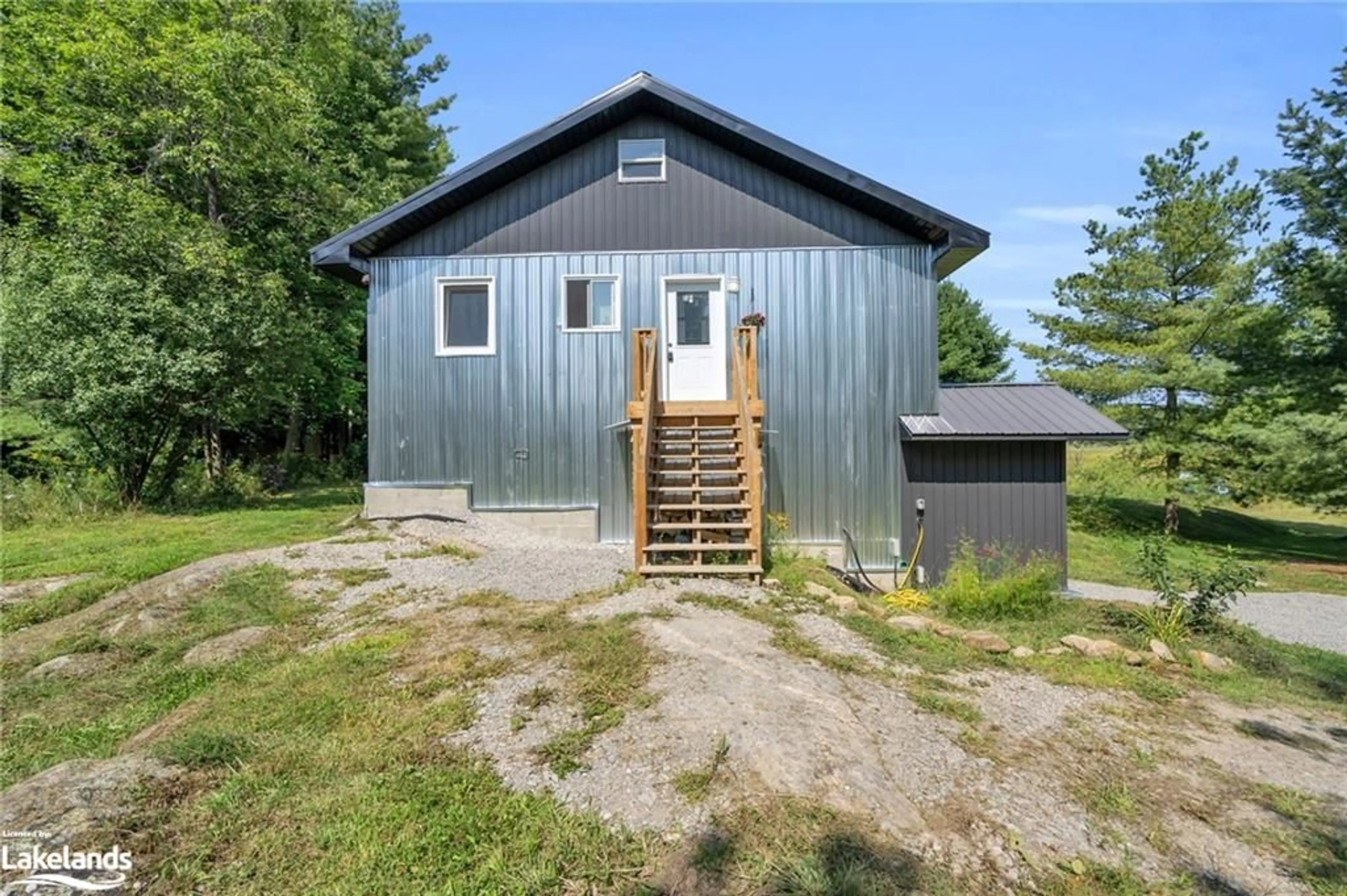 Shed for 1184 Graham Rd, Severn Bridge Ontario P0E 1N0