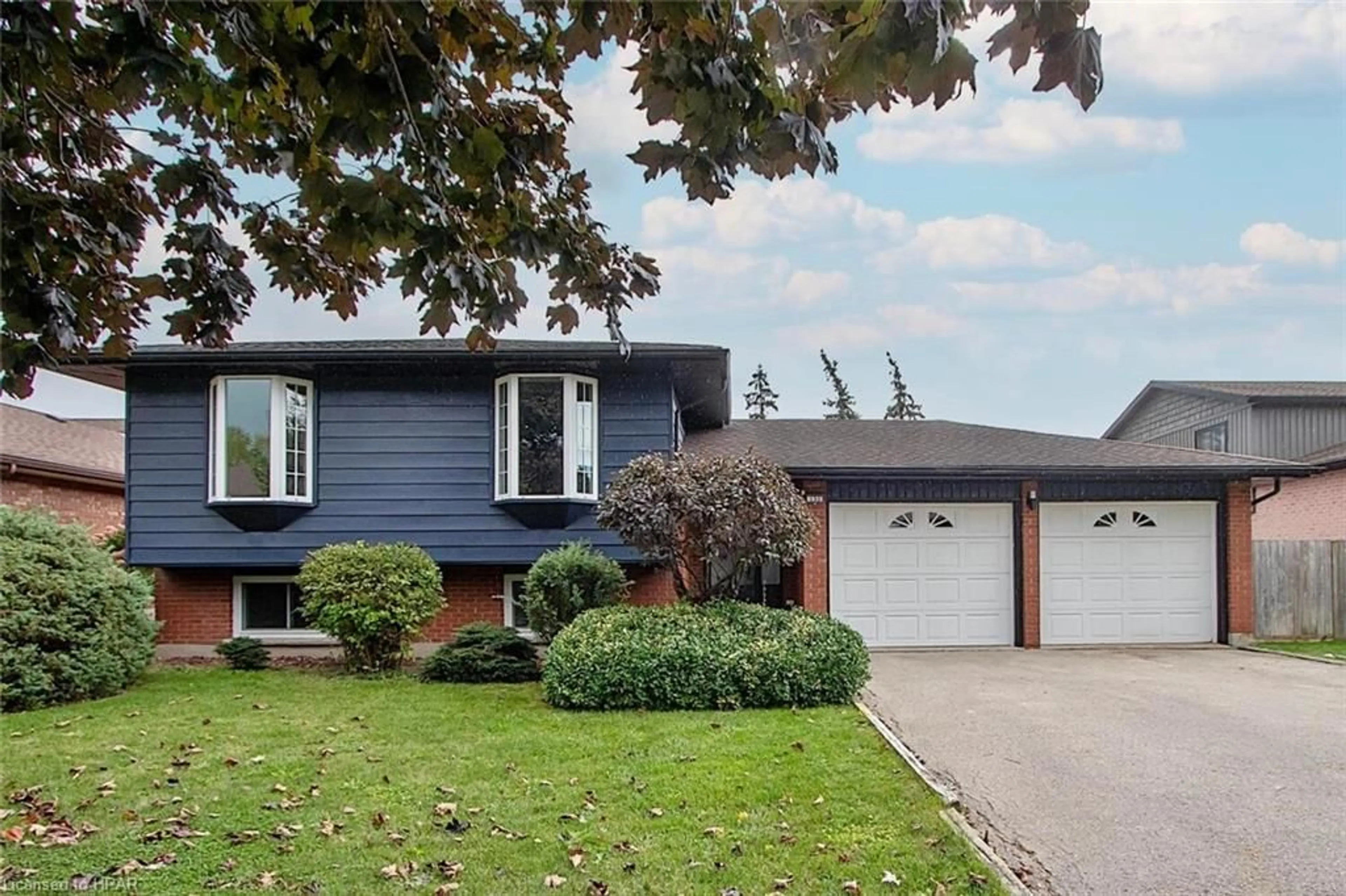 Frontside or backside of a home, cottage for 131 Briarhill Dr, Stratford Ontario N5A 6N6