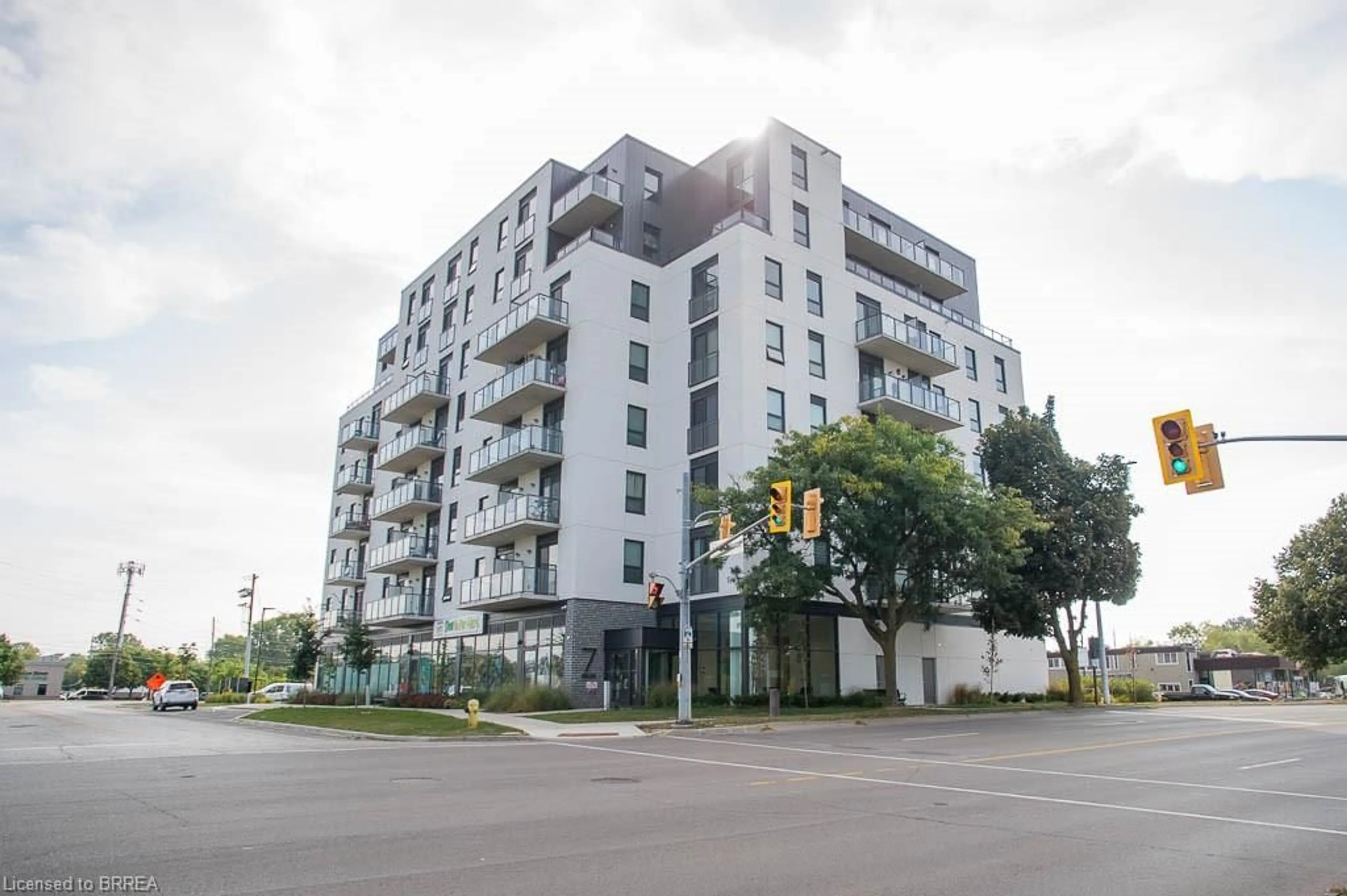 A pic from exterior of the house or condo, the street view for 7 Erie Ave #613, Brantford Ontario N3S 2E7