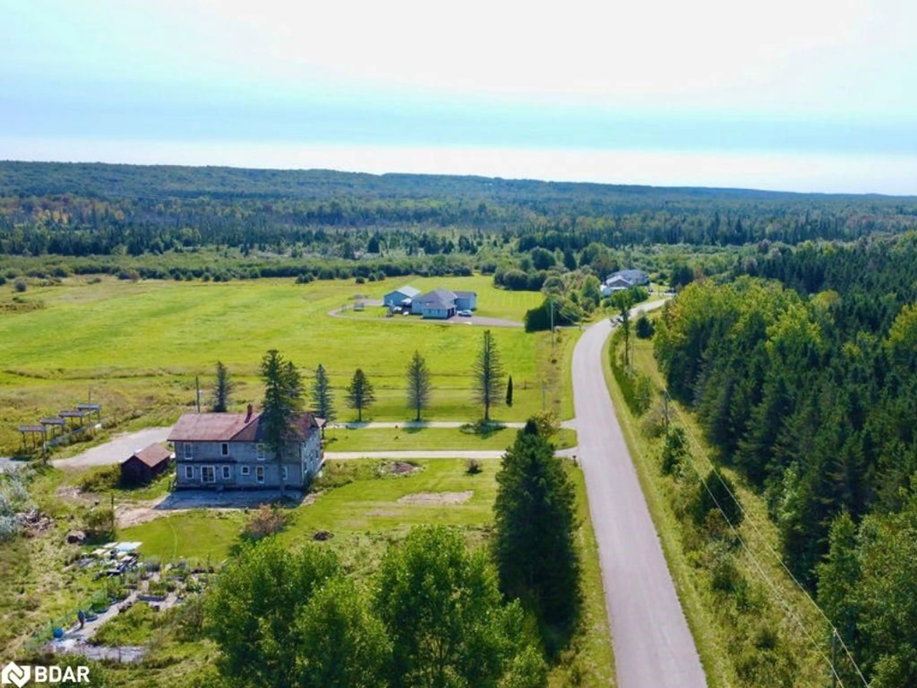 A pic from exterior of the house or condo, cottage for 253 Craig Sideroad, Hillsdale Ontario L0L 1V0