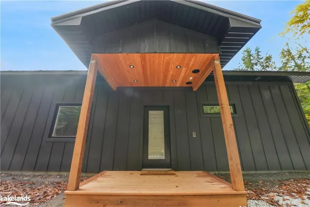 1218 Basshaunt Lake Rd, Haliburton 3