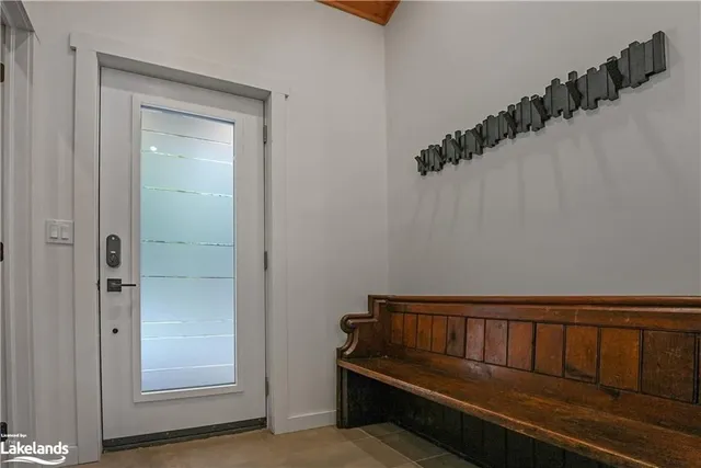 1218 Basshaunt Lake Rd, Haliburton 4