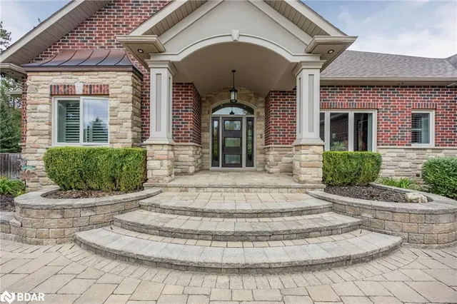 36 Lilac Lane, Midhurst 2