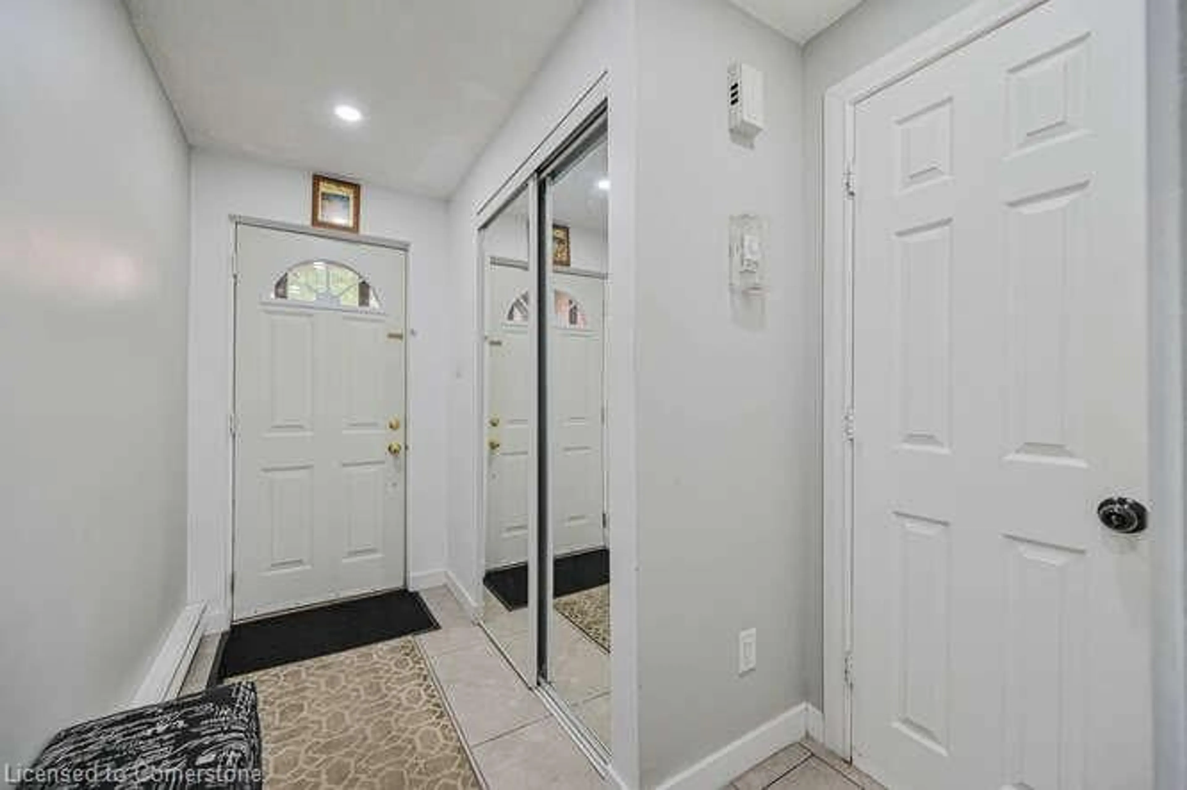 Indoor entryway, not visible floor for 51 Briar Path, Brampton Ontario L6T 2A3