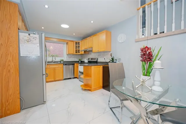 Additional property image - 58 Blackthorn Lane