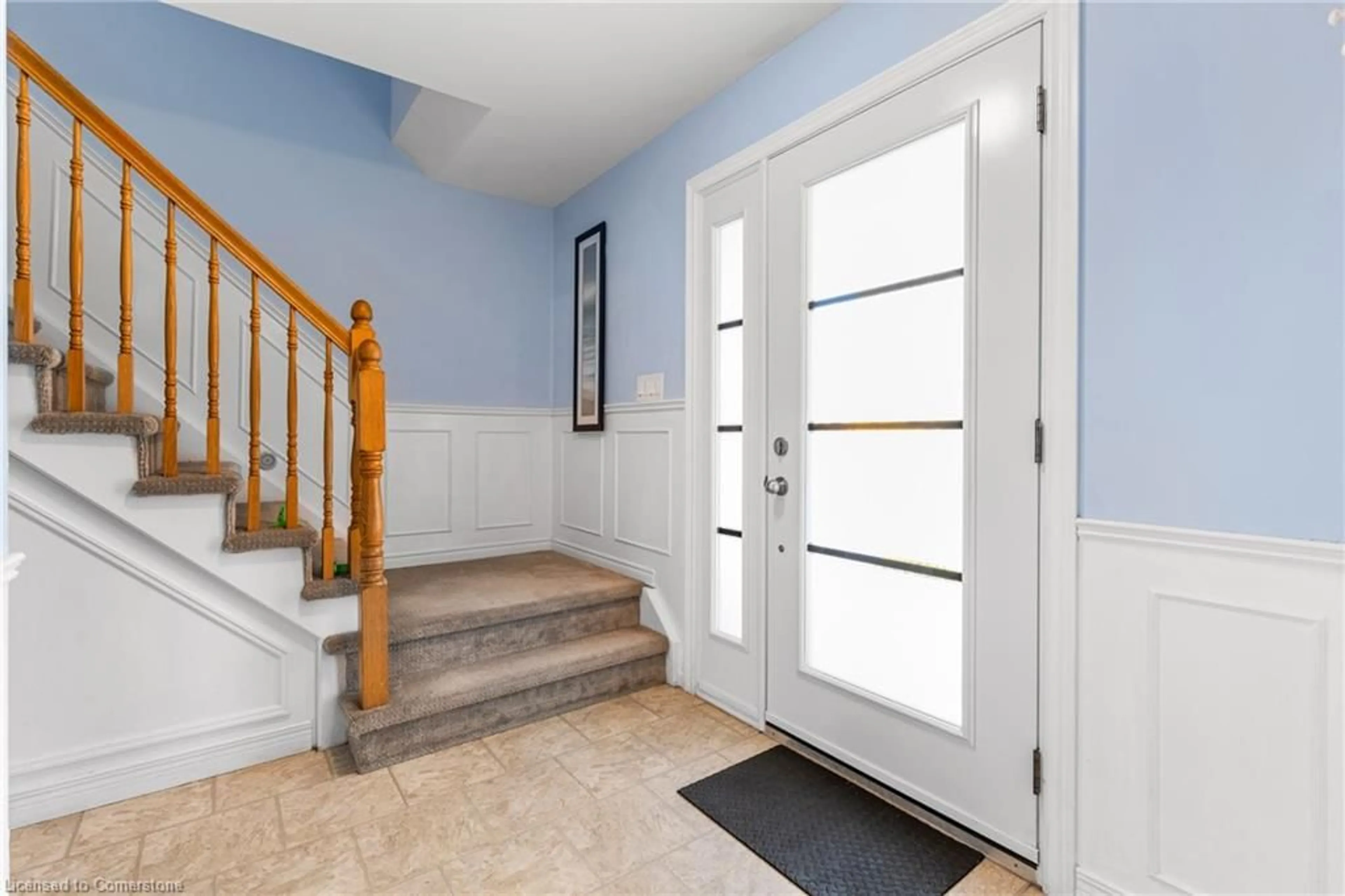 Indoor entryway, wood floors for 434 Grand Ridge Dr, Cambridge Ontario N1S 4S4