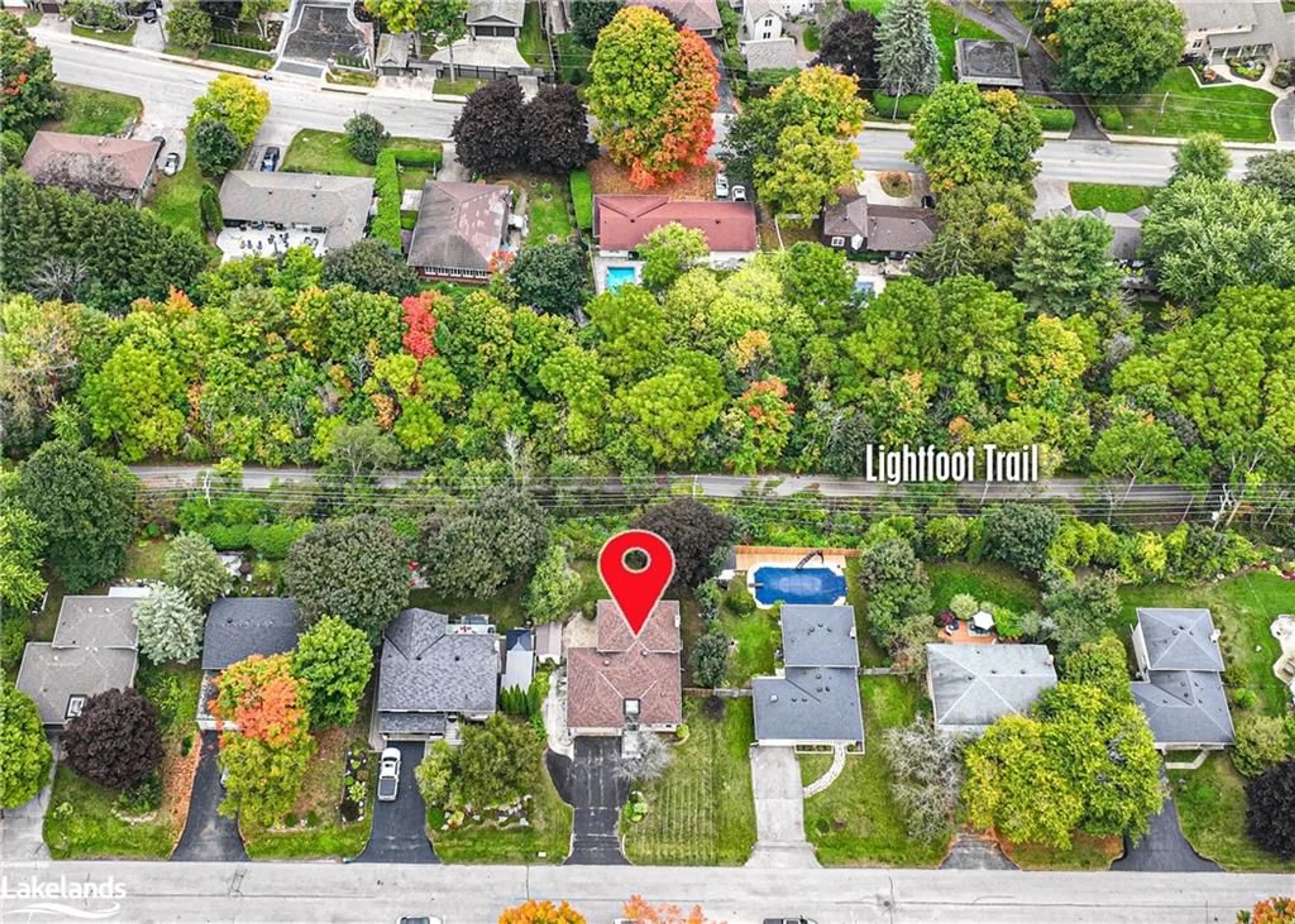 Frontside or backside of a home, the street view for 362 Tallwood Dr, Orillia Ontario L3V 2G9