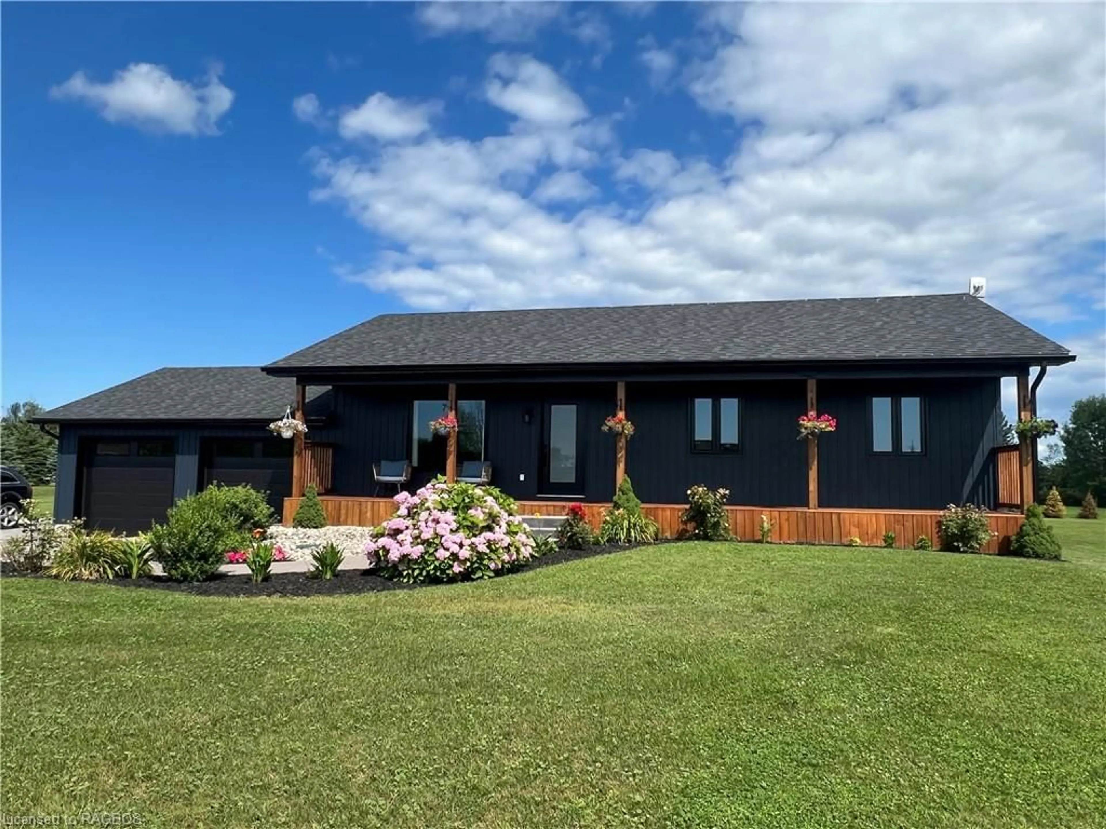 Frontside or backside of a home, cottage for 116 Patterson Pky, Georgian Bluffs Ontario N0H 2T0