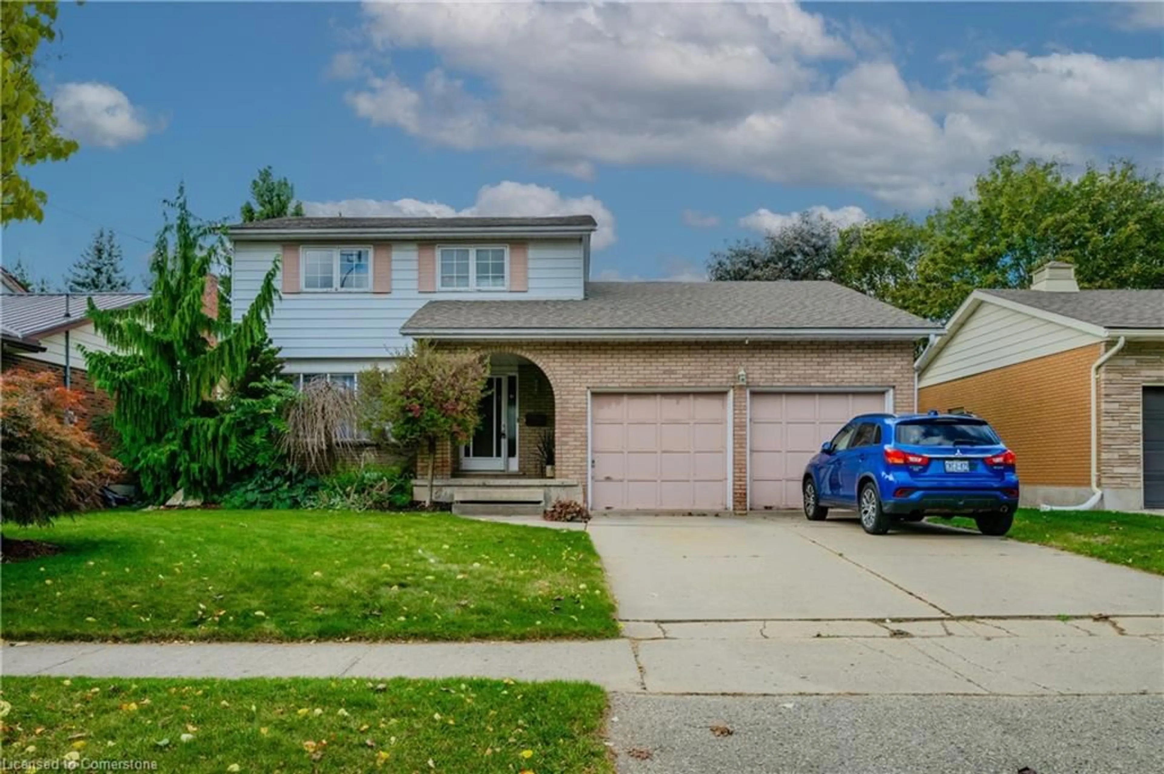 Frontside or backside of a home, the street view for 463 Anndale Rd, Waterloo Ontario N2K 2E3