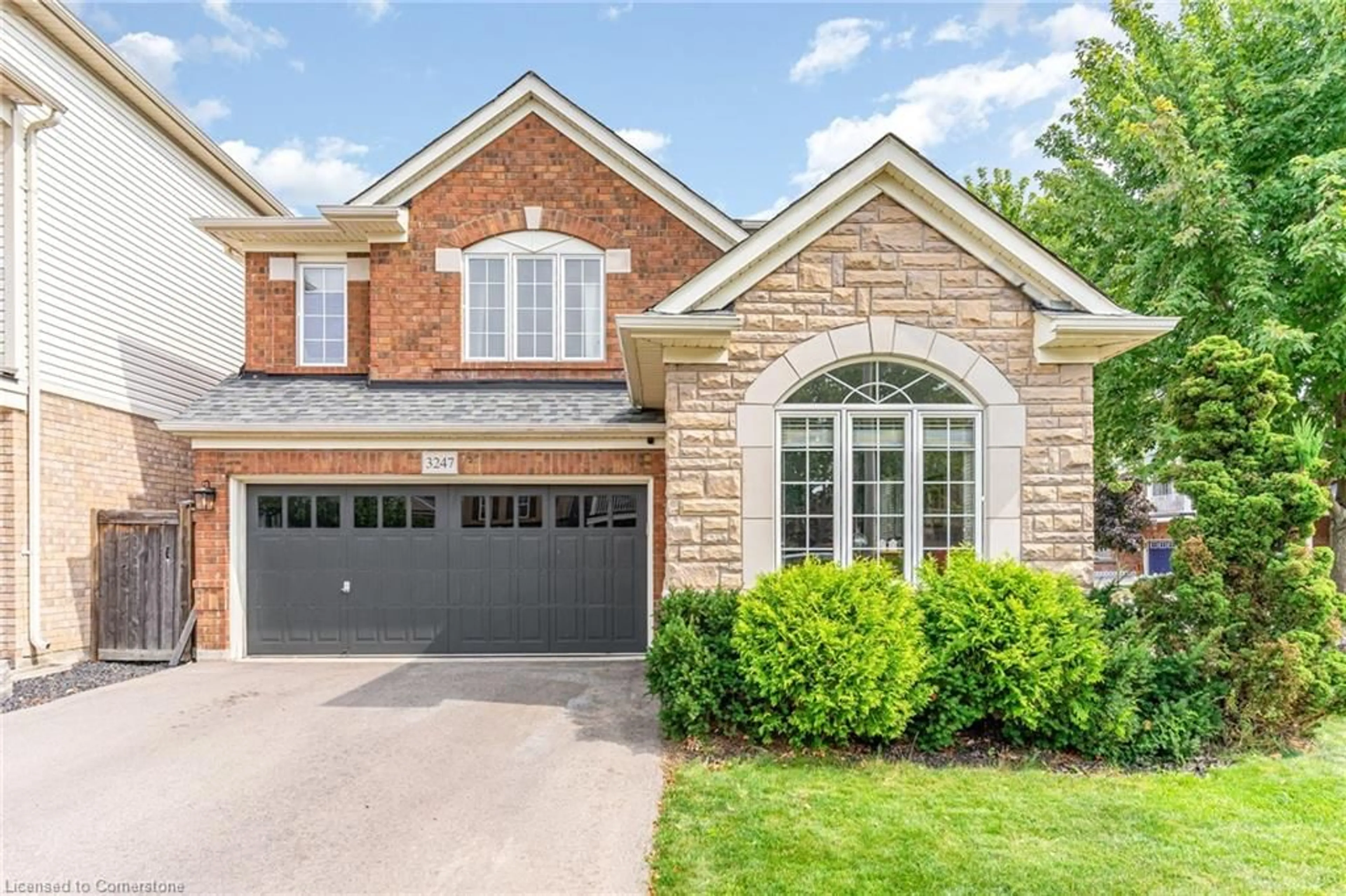 Home with brick exterior material for 3247 Steeplechase Dr, Burlington Ontario L7M 0C5