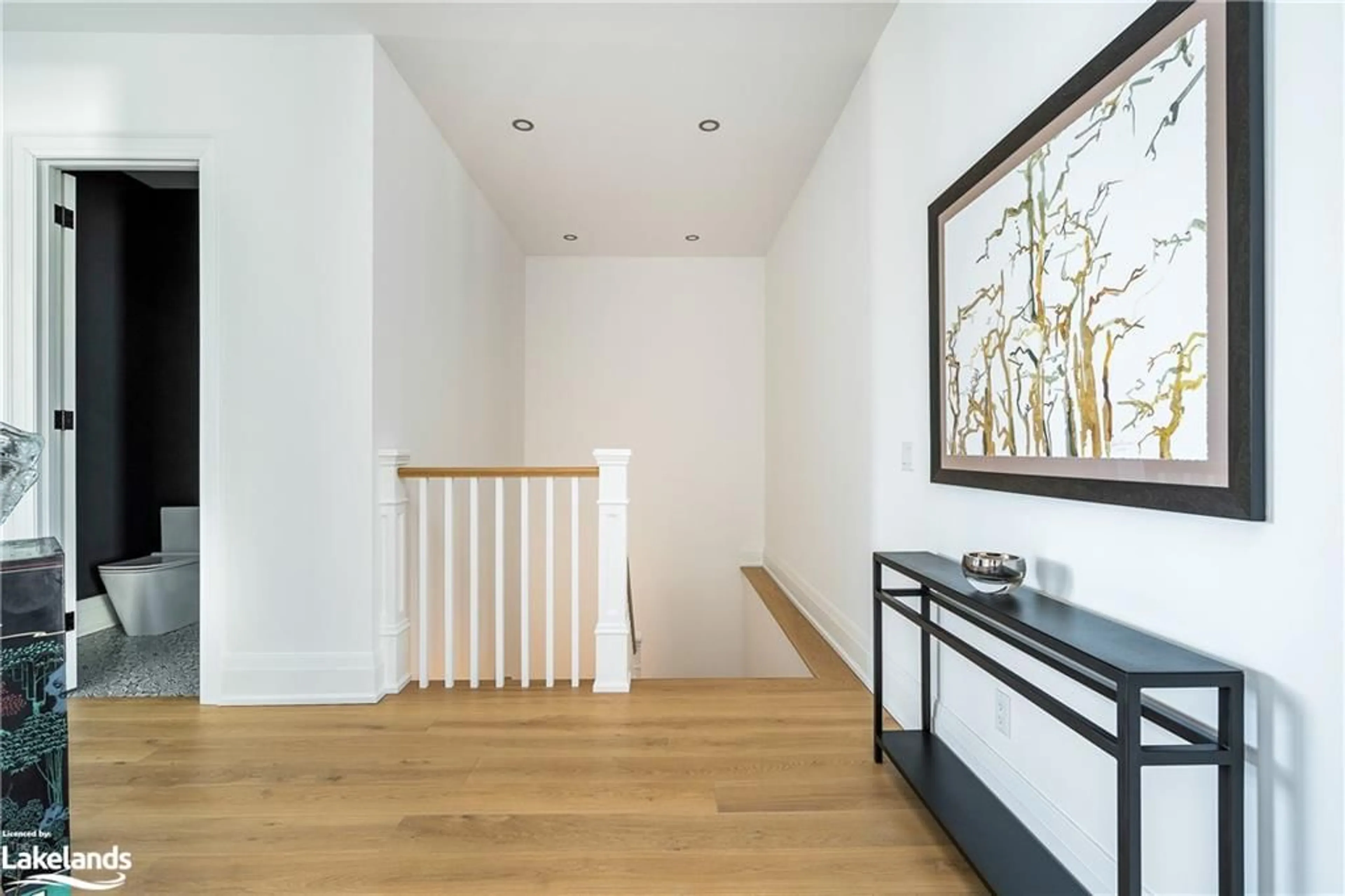 Indoor foyer, wood floors for 155 Georgian Bay Lane, The Blue Mountains Ontario N0H 1J0