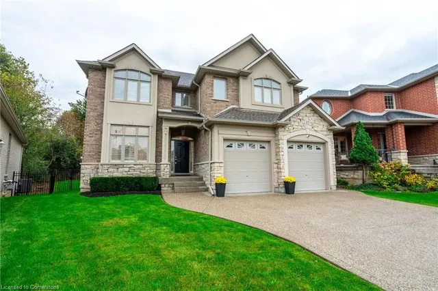 Additional property image - 12 Cowper Crt