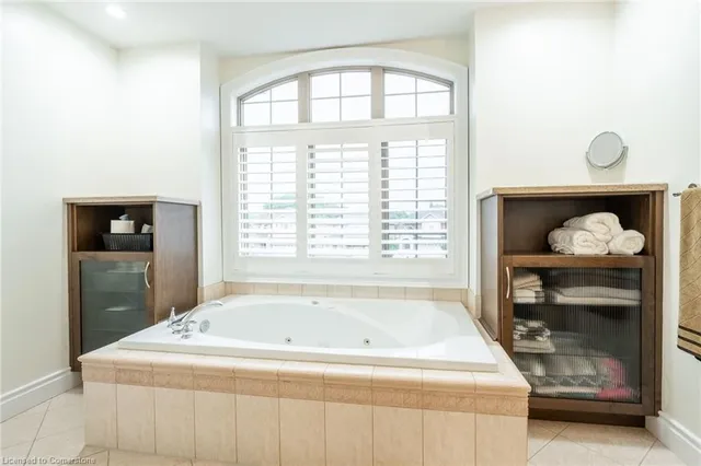 Additional property image - 12 Cowper Crt