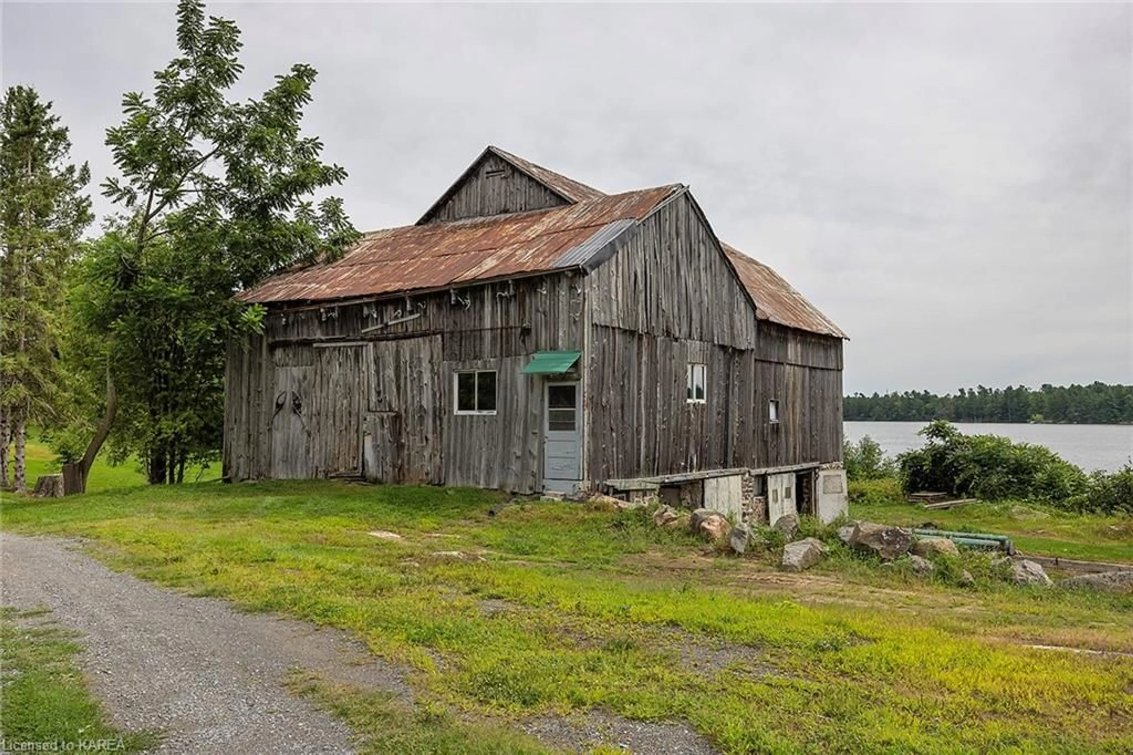 Shed for 1127 Dalton Lane, Godfrey Ontario K0H 1T0