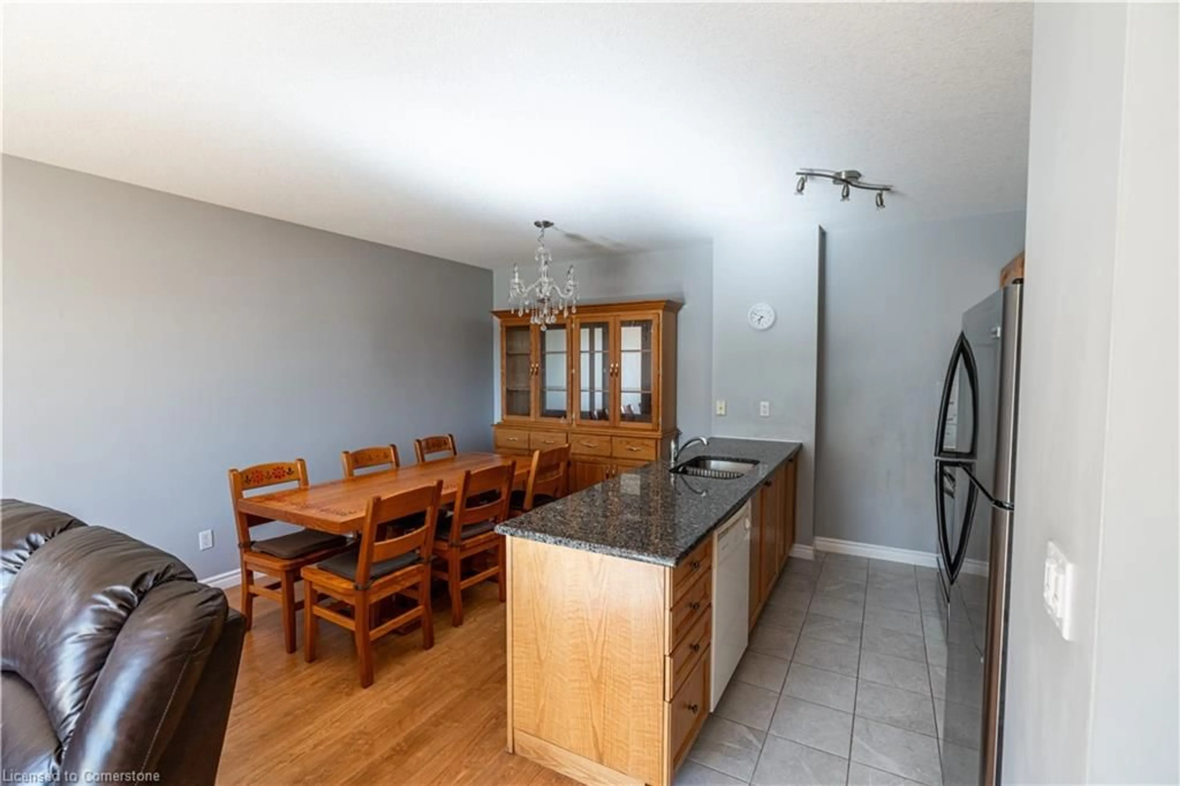 Open concept kitchen for 345 Briarmeadow Dr #306, Kitchener Ontario N2A 4J6