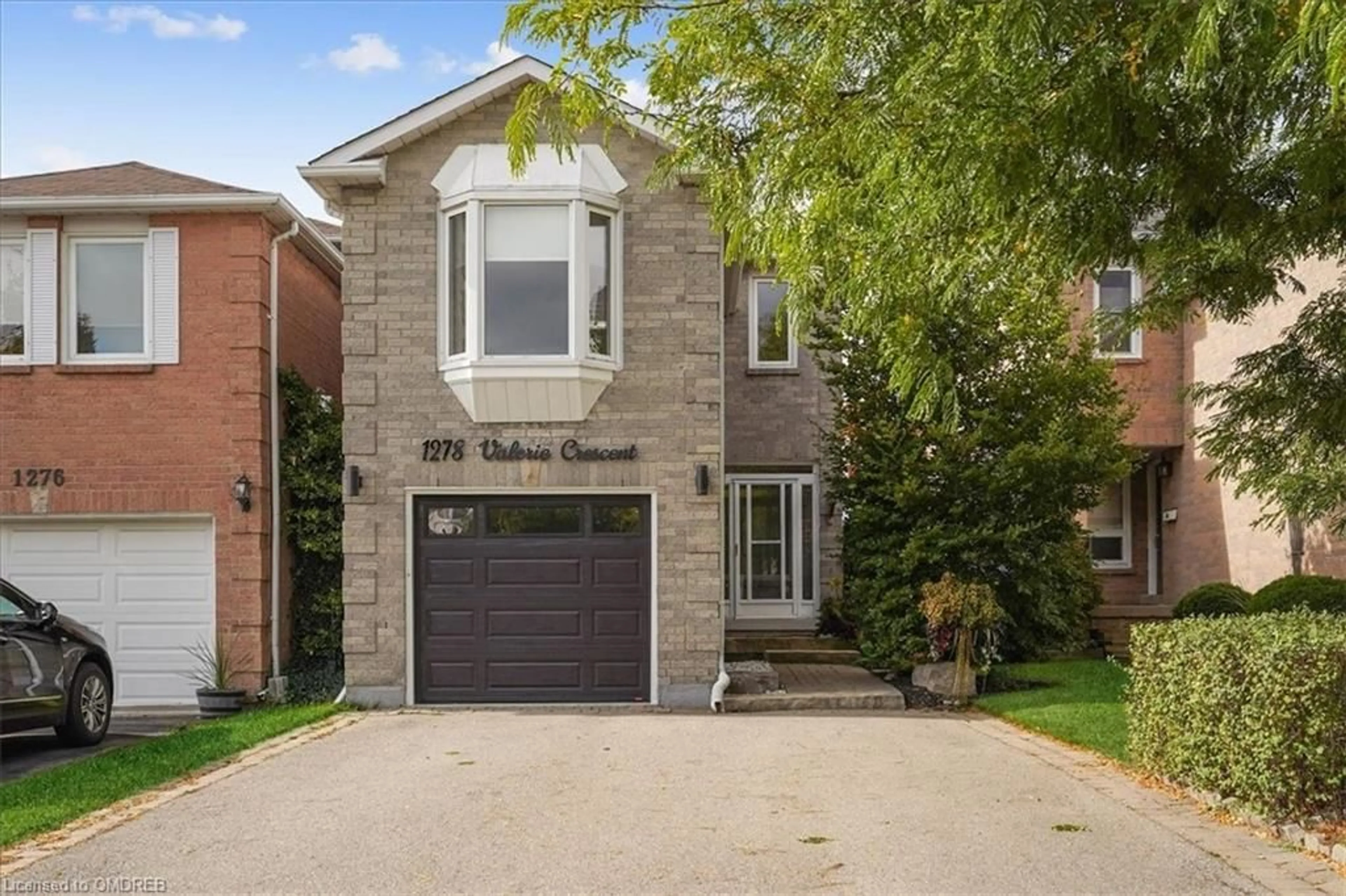 Home with brick exterior material for 1278 Valerie Cres, Oakville Ontario L6J 7E6