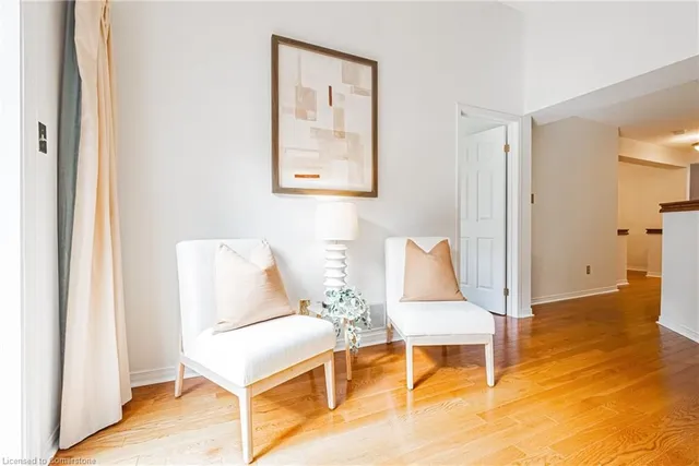 Additional property image - 3333 New St Unit 3