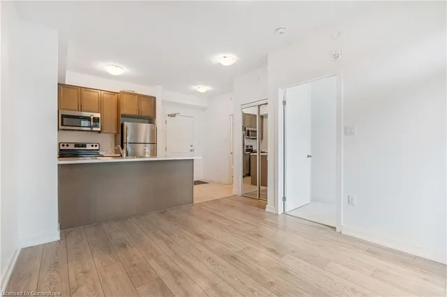 Additional property image - 101 Shoreview Pl Unit 113