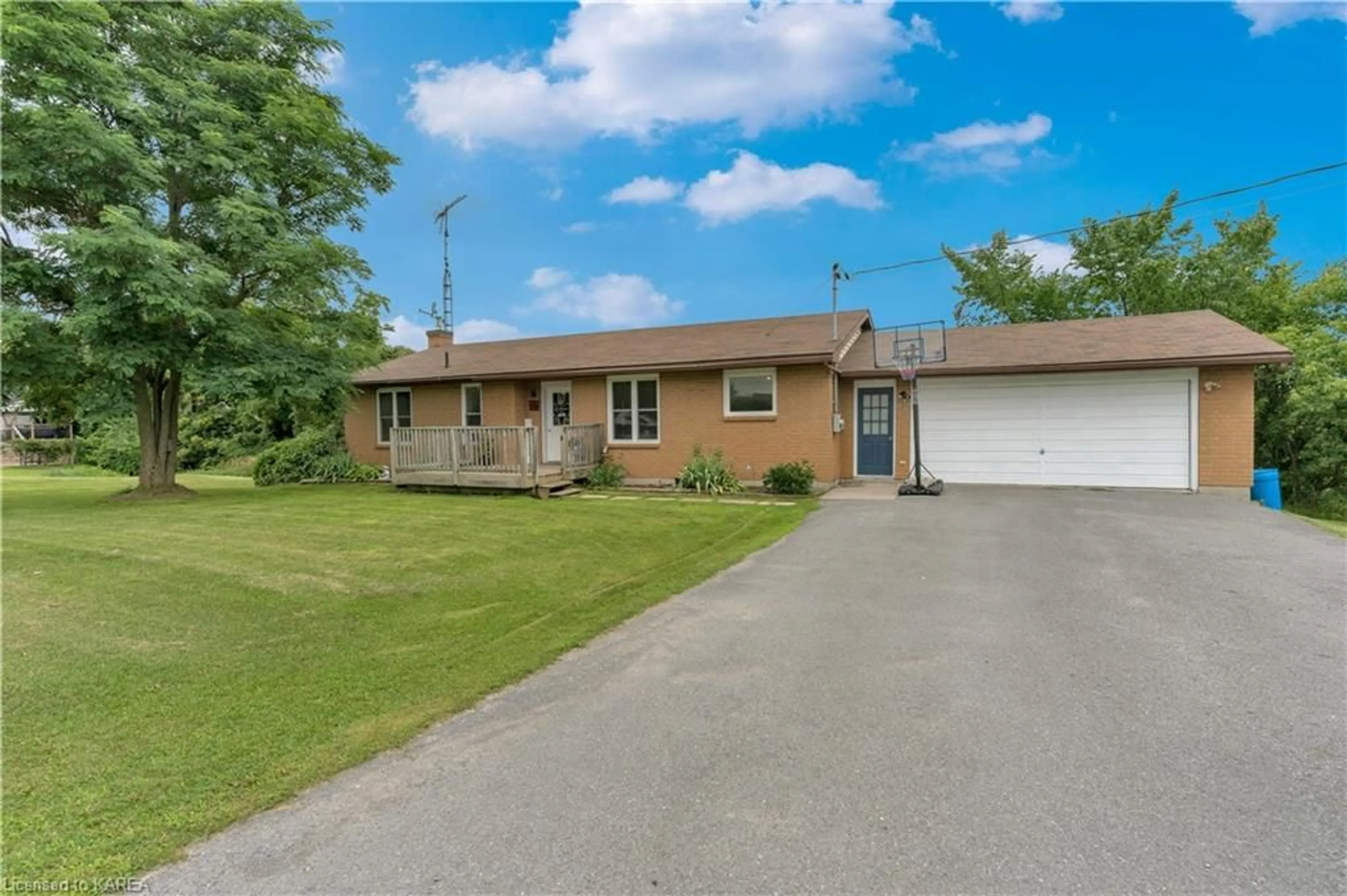 Frontside or backside of a home, cottage for 49 Hambly Rd, Napanee Ontario K7R 0E7