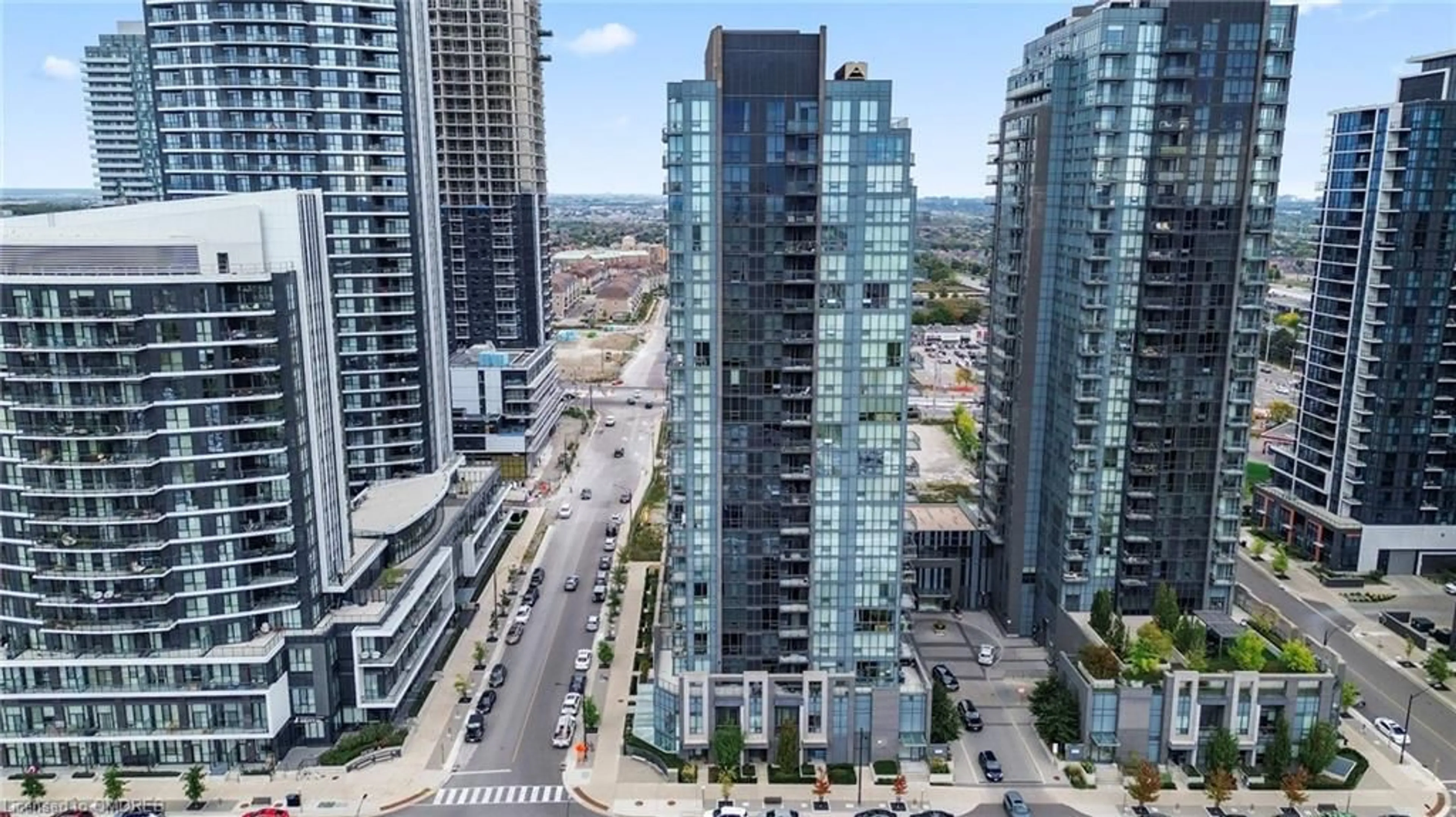 A pic from exterior of the house or condo for 5033 Four Springs Ave #1811, Mississauga Ontario L5R 0G6