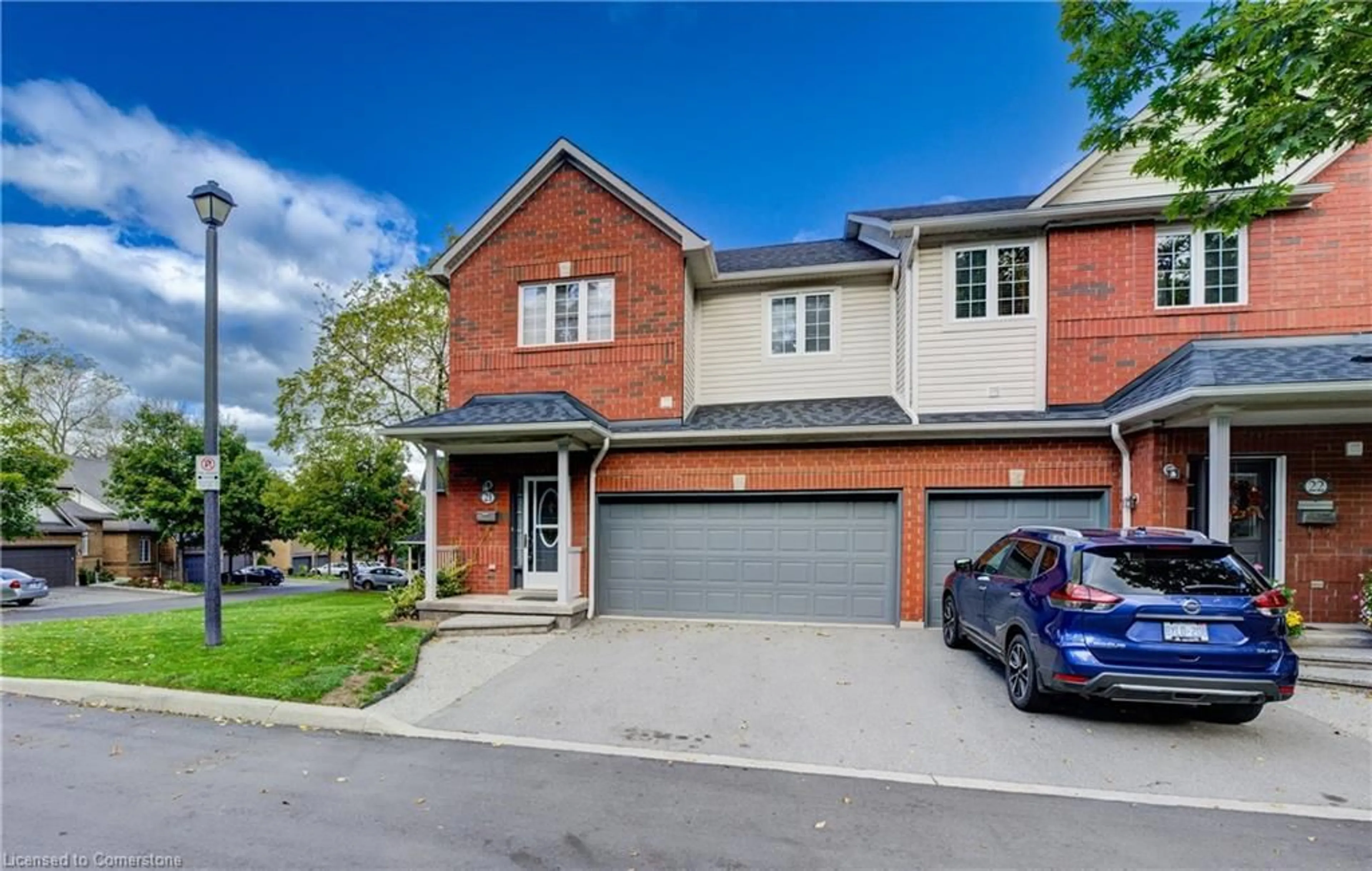 A pic from exterior of the house or condo, the street view for 120 Beddoe Dr #21, Hamilton Ontario L8P 4Z4