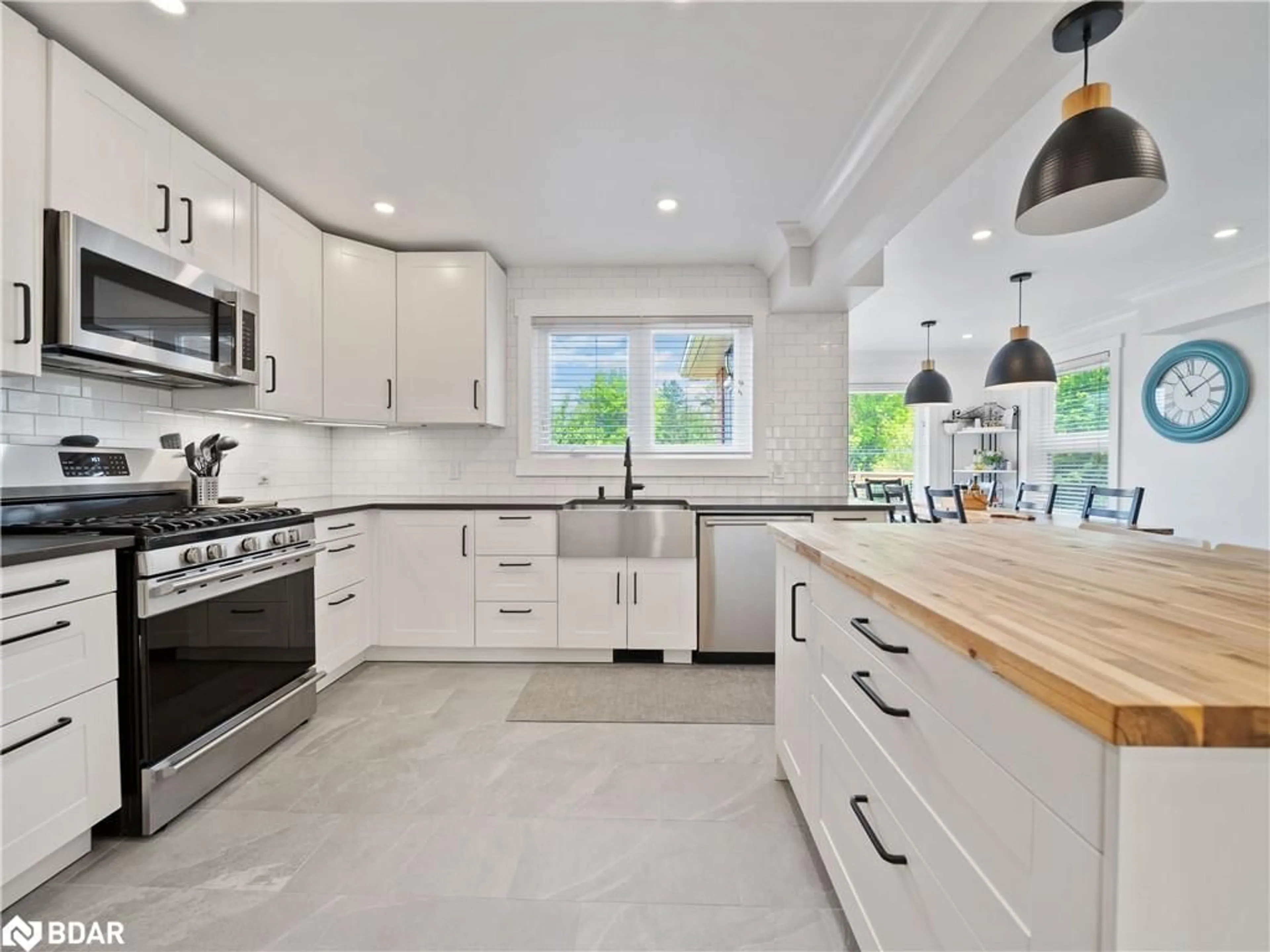 Contemporary kitchen, wood floors, cottage for 56 Irwin Dr, Barrie Ontario L4N 7A7