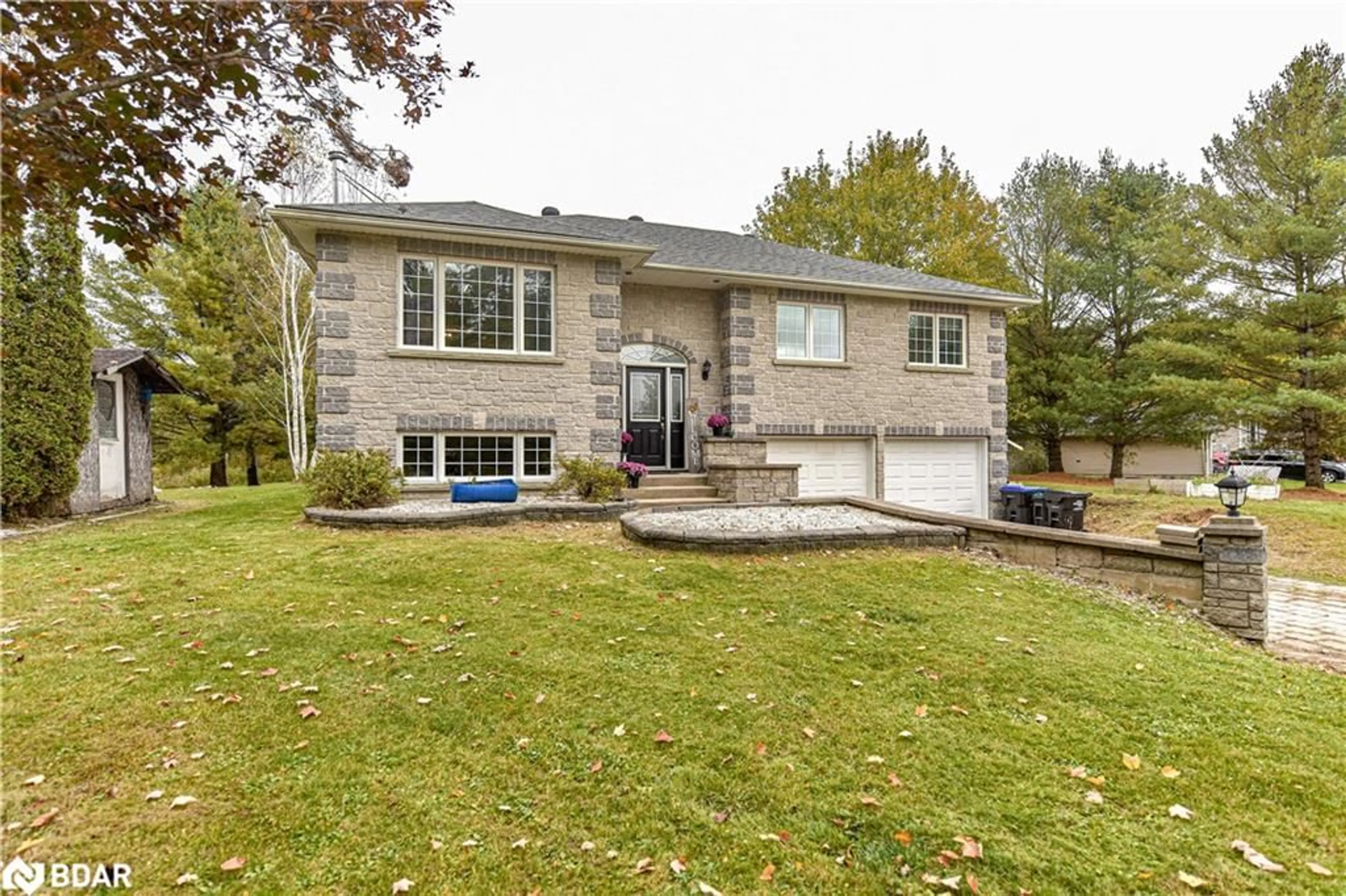 Frontside or backside of a home, cottage for 7579 Cronk Side Road, Washago Ontario L0K 2B0