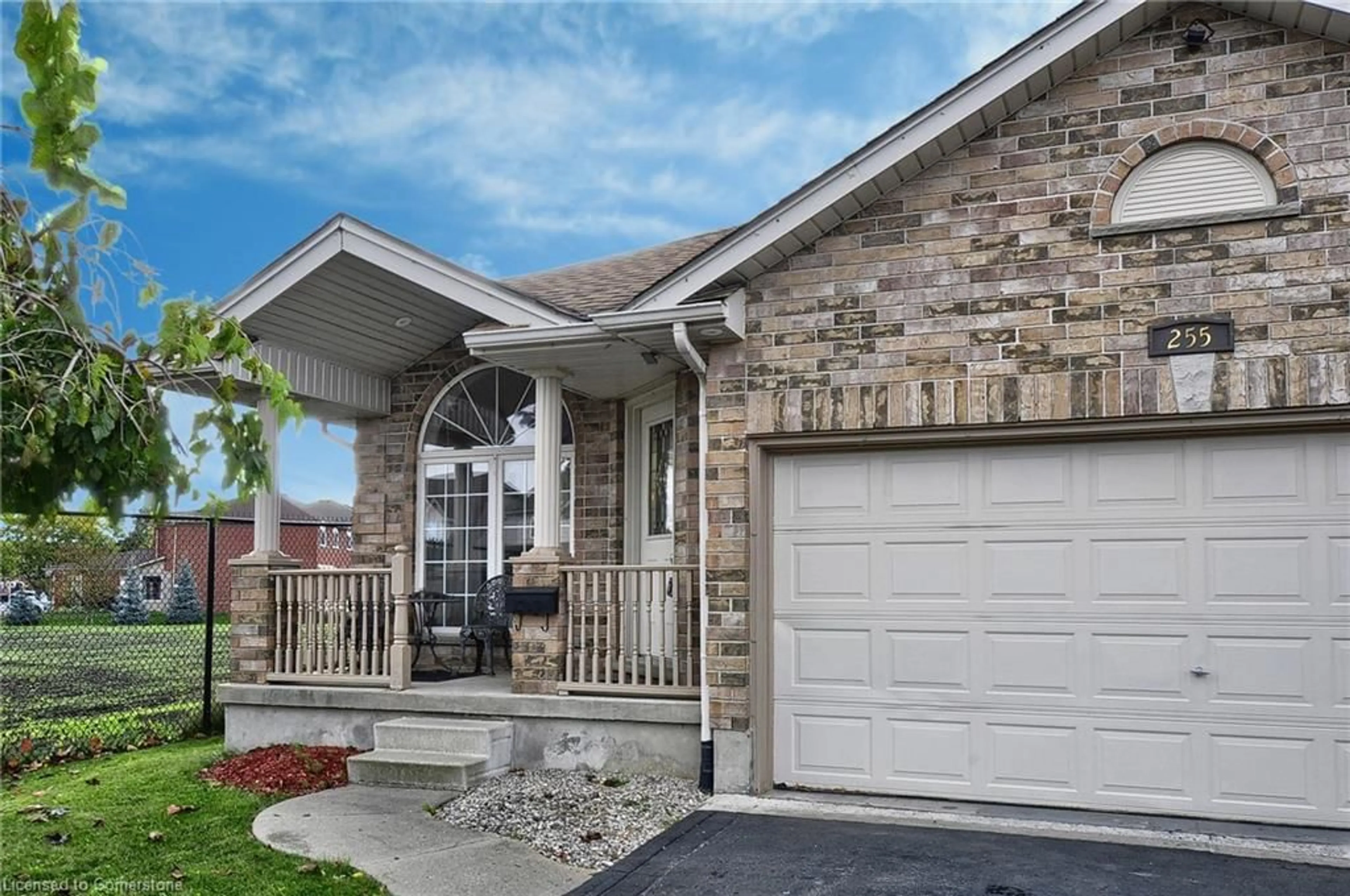 Home with brick exterior material for 255 Green Vista Dr, Cambridge Ontario N1T 1Z1