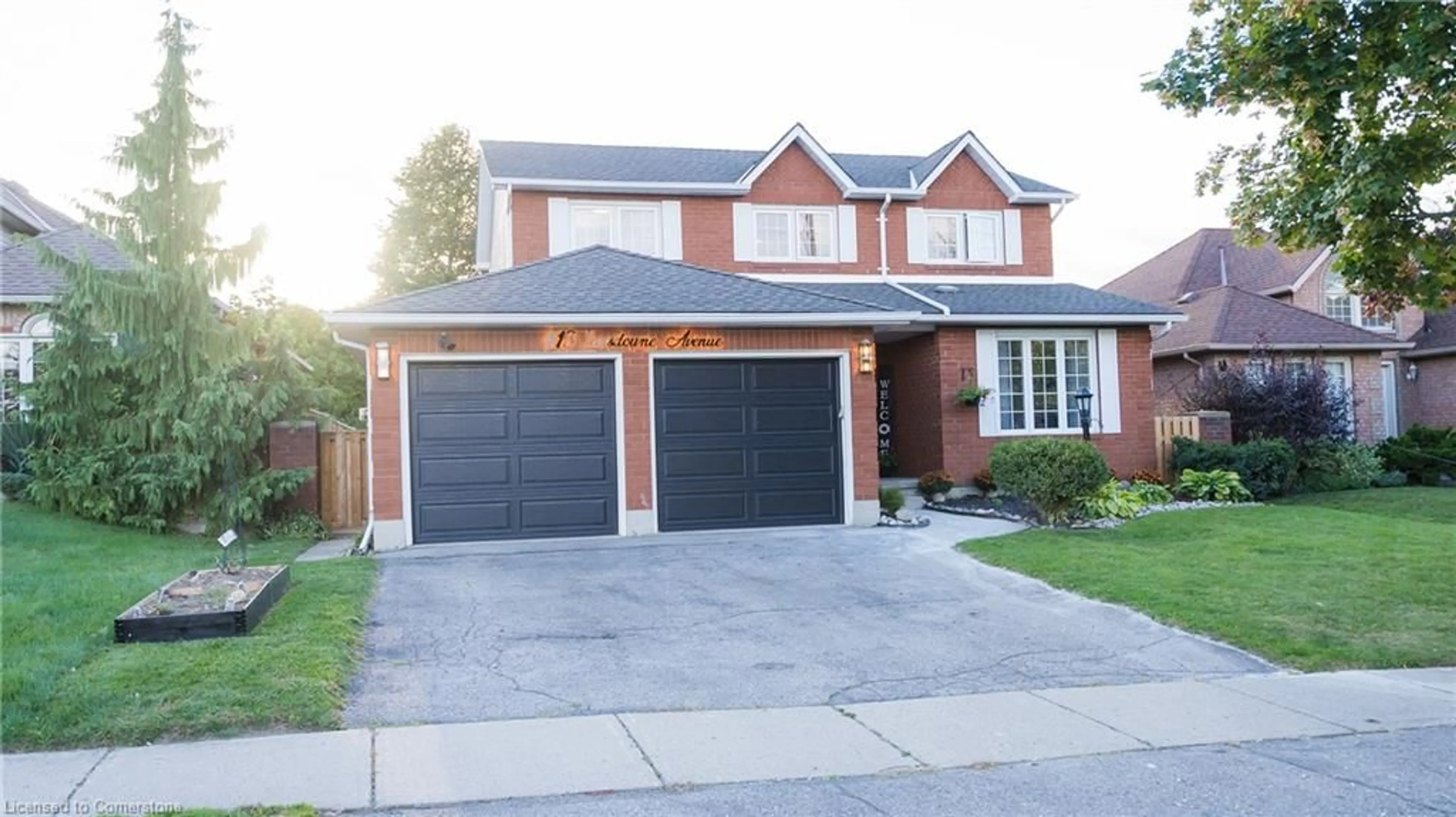 Home with brick exterior material for 413 Lansdowne Ave, Woodstock Ontario N4T 1J2