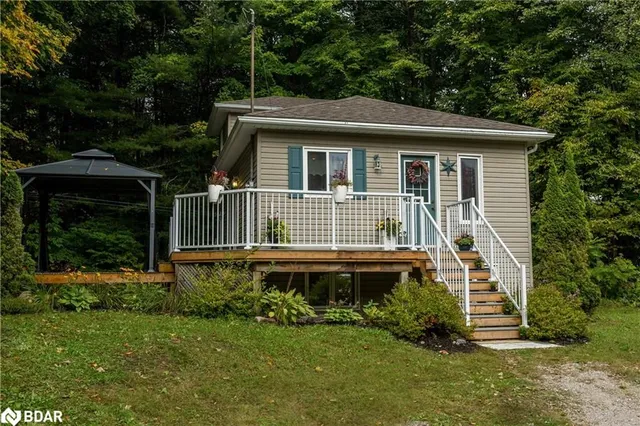 2486 Houseys Rapids Rd, Washago 2