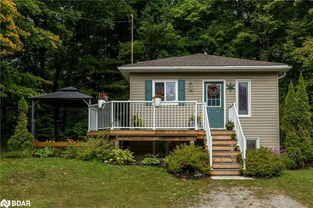 2486 Houseys Rapids Rd, Washago 3