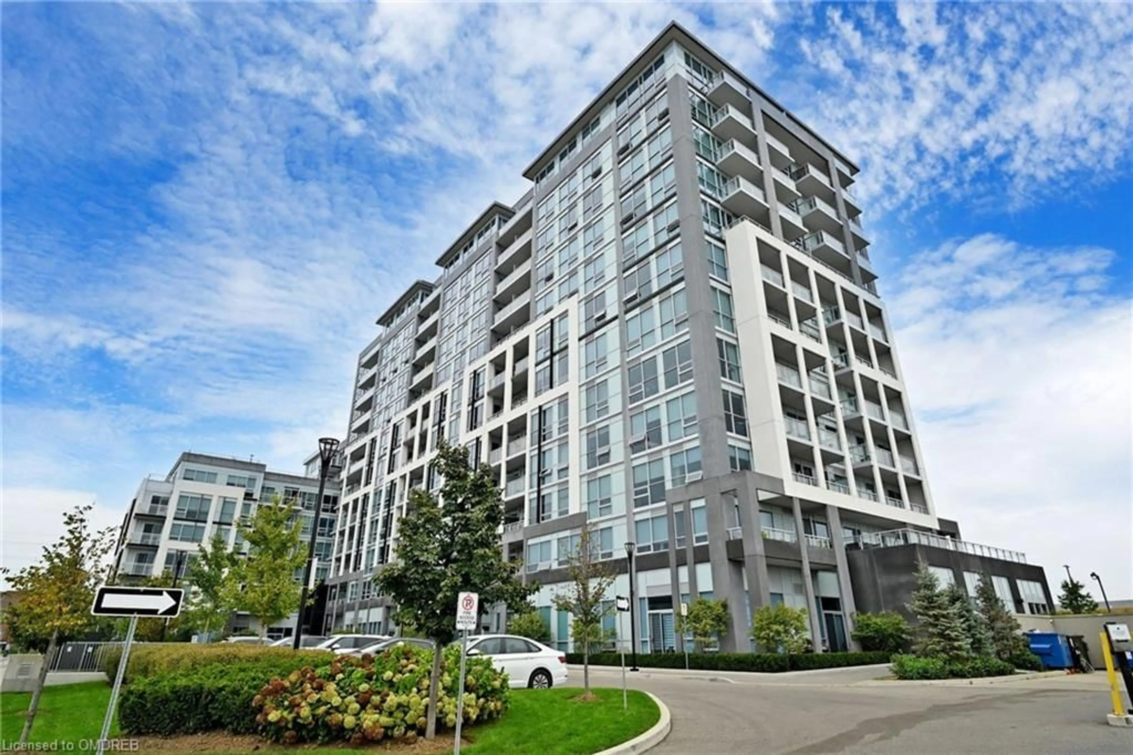 A pic from exterior of the house or condo for 1050 Main Street East #509, Milton Ontario L9T 9M3