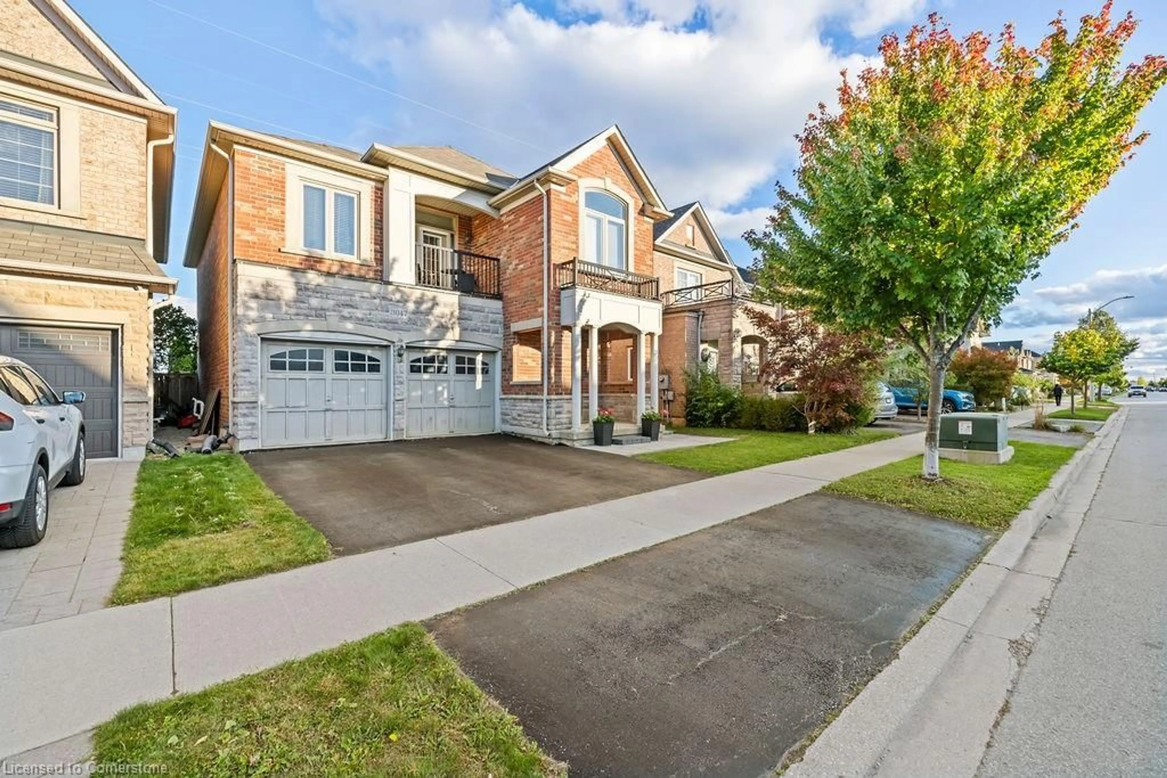 Frontside or backside of a home, the street view for 3047 Ferguson Dr, Burlington Ontario L7M 0G5