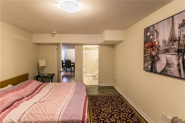 Additional property image - 8 Playfair Crt
