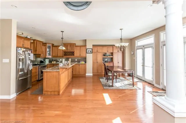 Additional property image - 8 Playfair Crt