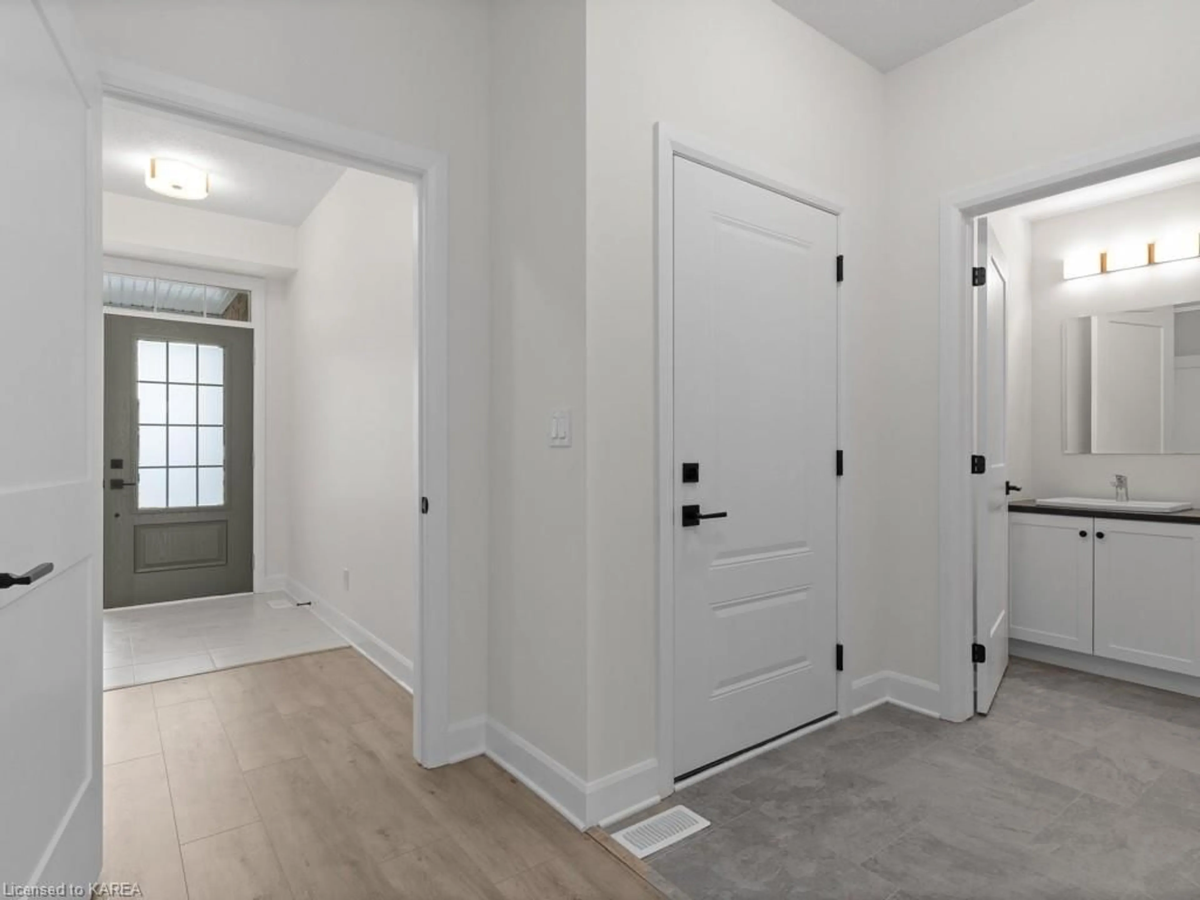 Indoor entryway, wood floors for 1832 Cinderhill St, Kingston Ontario K7P 0S6