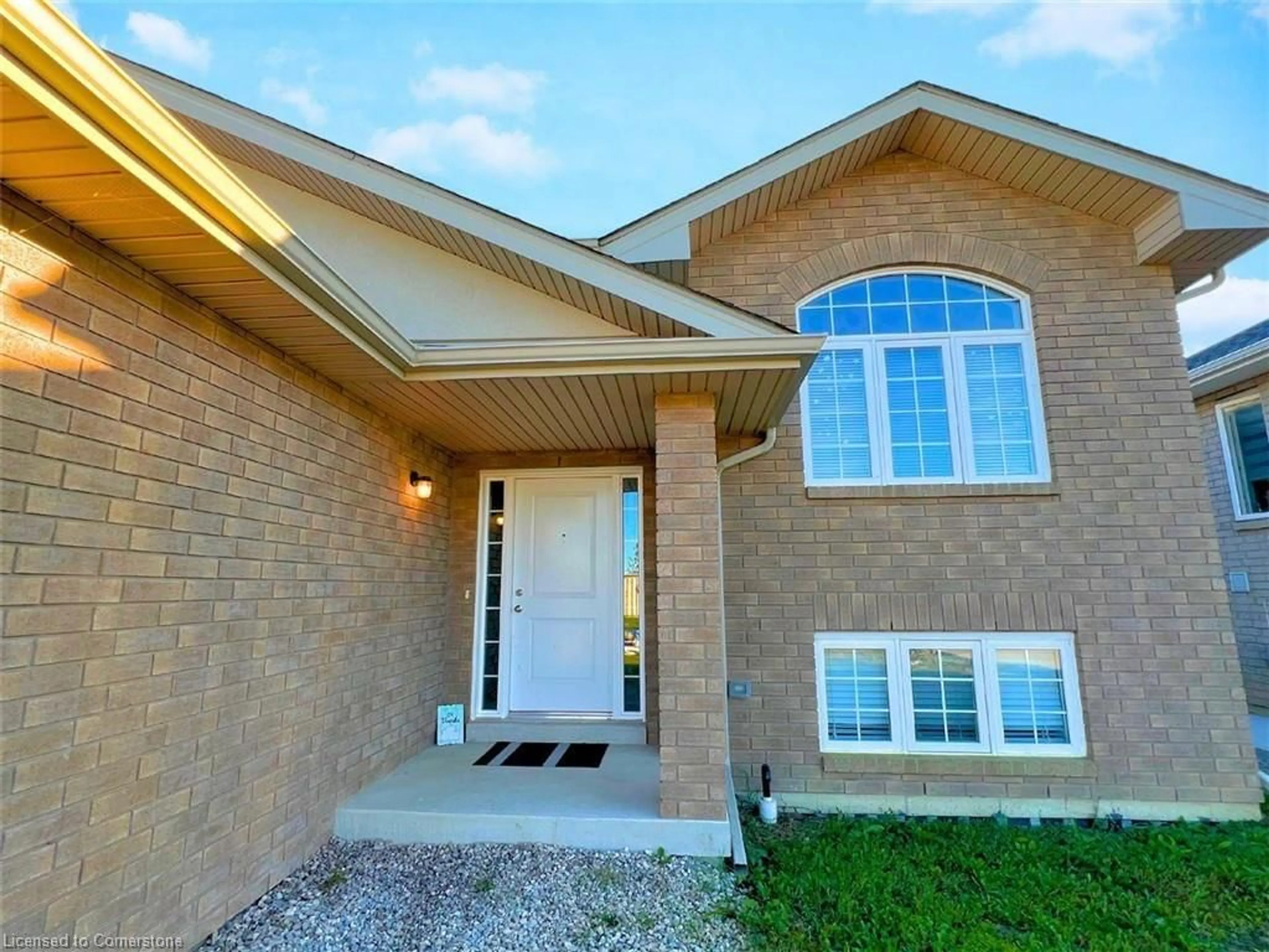 Home with brick exterior material for 1057 Aspen Ridge Cres, Belle River Ontario N0R 1A0