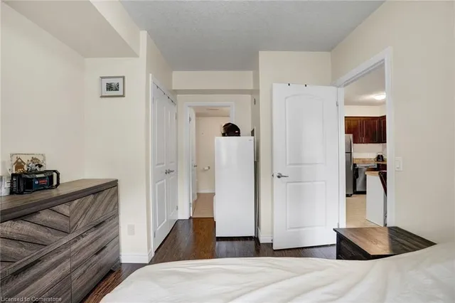 Additional property image - 886 Golf Links Rd Unit 104