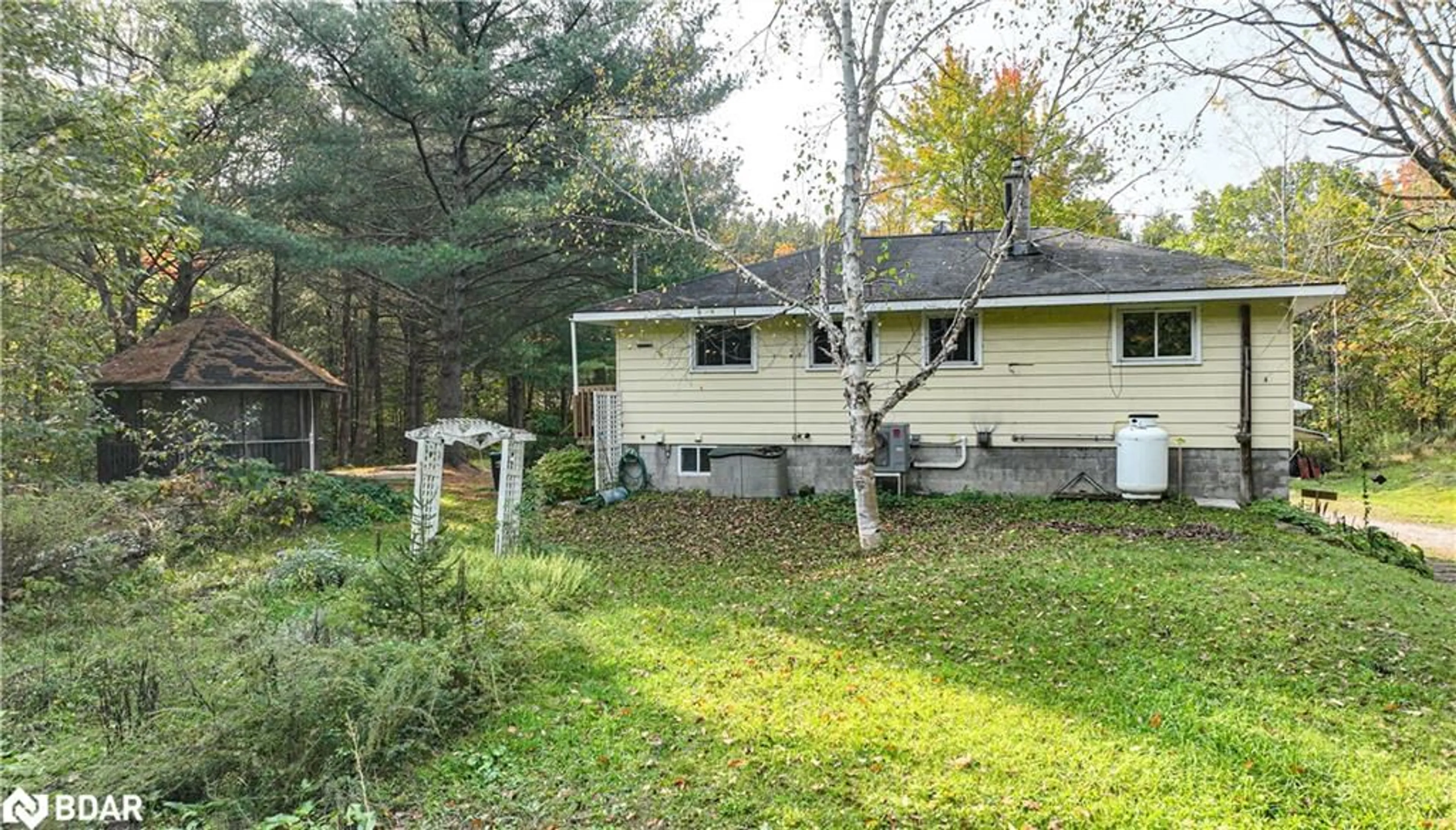 Frontside or backside of a home, cottage for 1528 Kitchen Side Road, Severn Ontario L0K 1E0