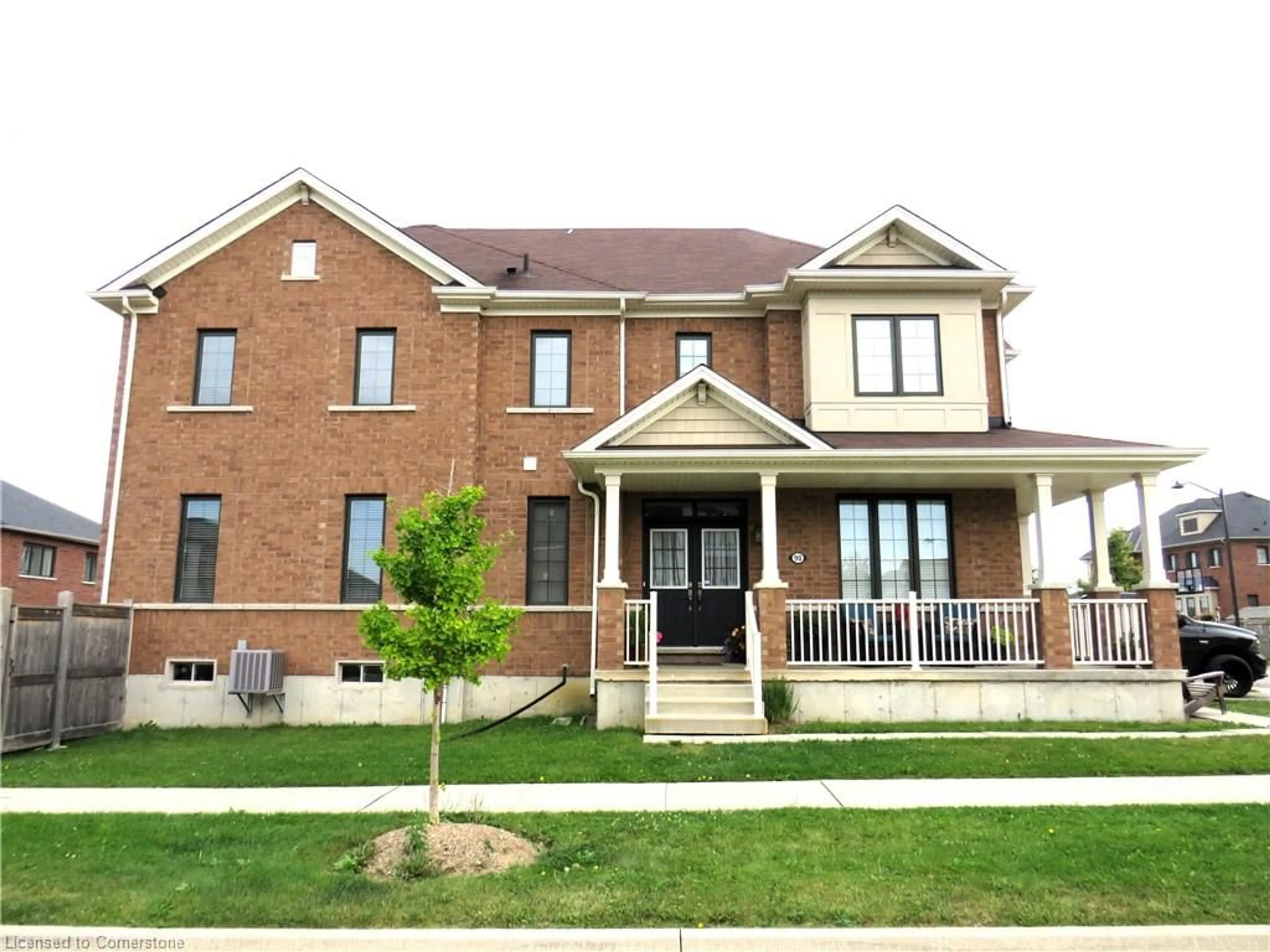 Home with brick exterior material for 90 Larry Cres, Caledonia Ontario N3W 0B2