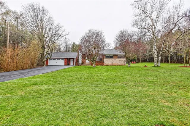 Additional property image - 511 Campbellville Rd