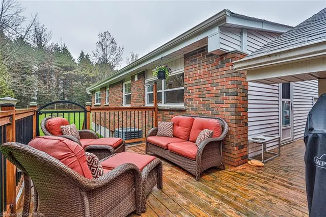 Additional property image - 511 Campbellville Rd