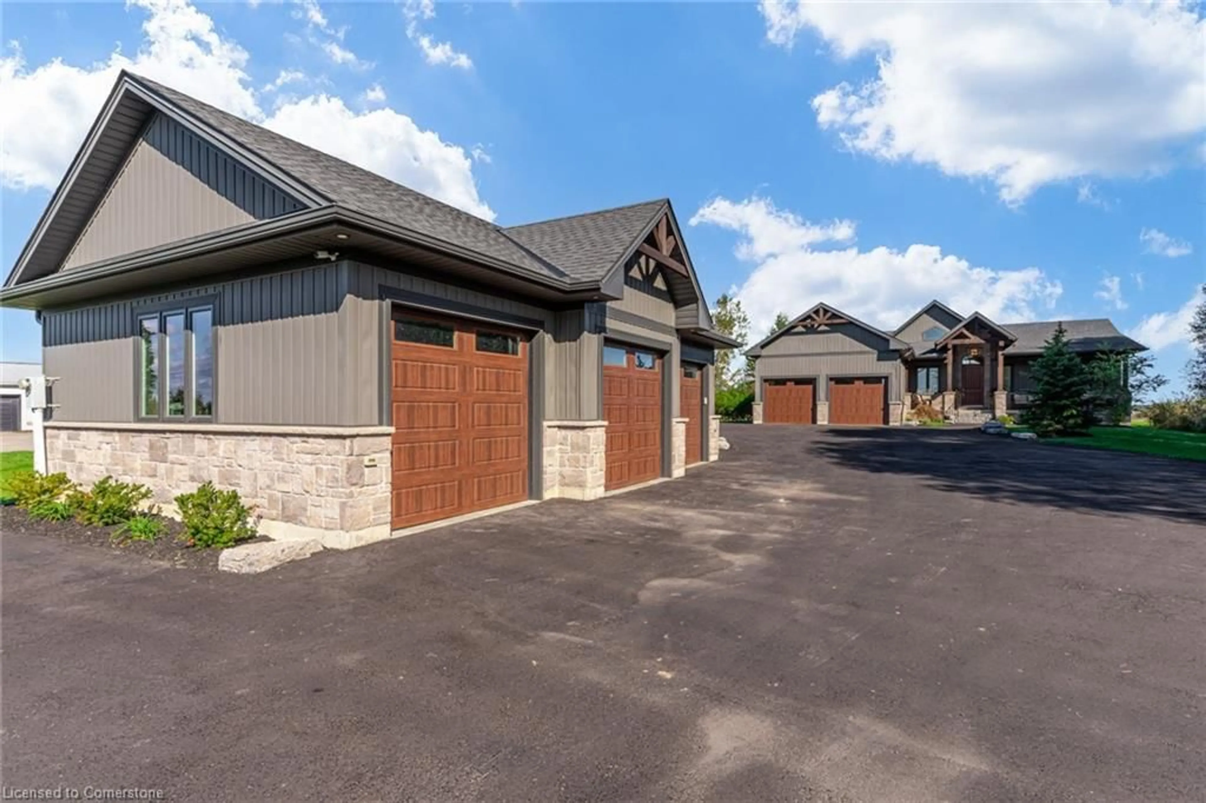 Indoor garage, cement floor for 365 Mud St, Stoney Creek Ontario L8J 3B5