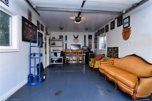 Additional property image - 9 Vilma Ave