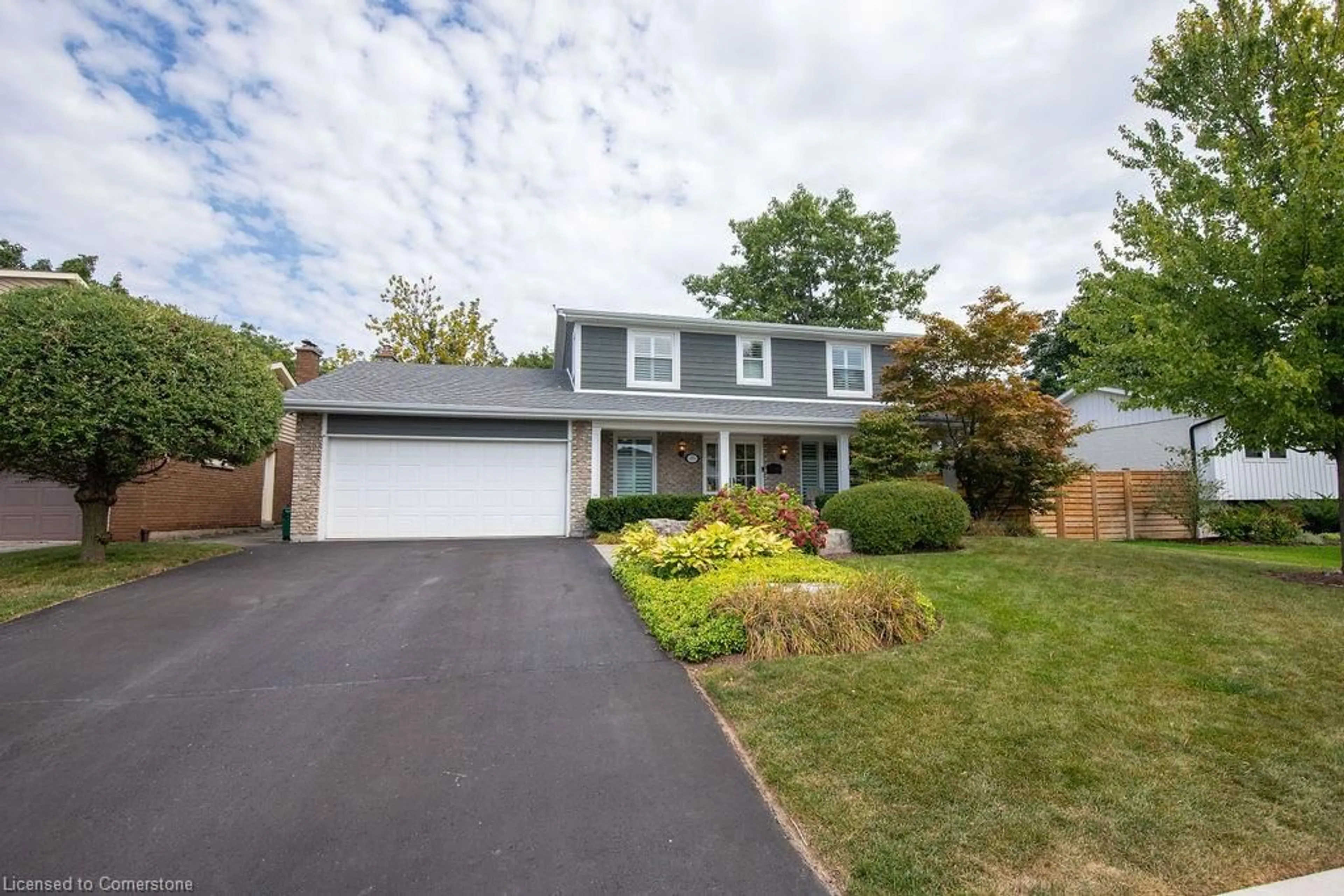 Frontside or backside of a home, the street view for 493 Wicklow Rd, Burlington Ontario L7L 2J1