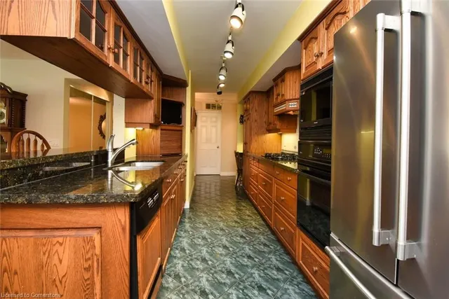 Additional property image - 980 Golf Links Rd Unit 309