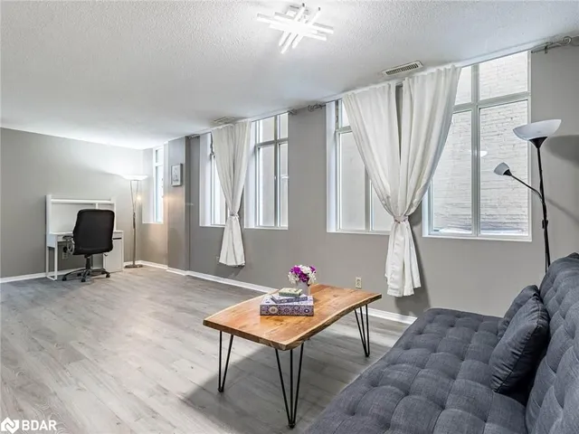Additional property image - 36 James St Unit 303