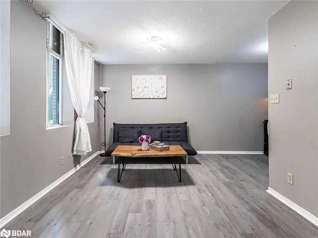 Additional property image - 36 James St Unit 303